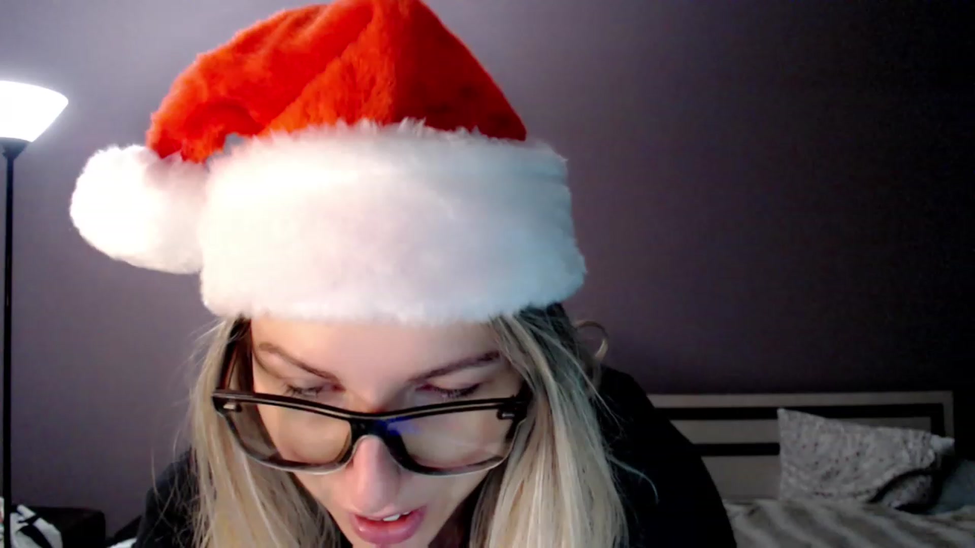 Gallery image thumbnail from VivicaCoke's myfreecams stream on, 12/11/2022, 15:09 image 3 of 20