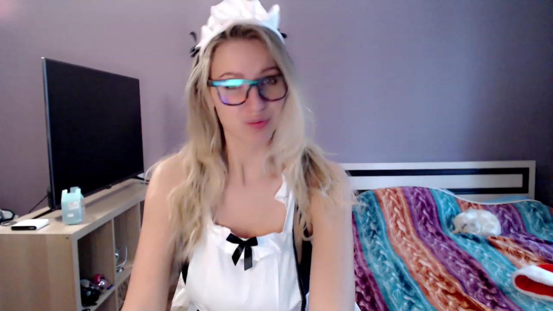 Gallery image thumbnail from VivicaCoke's myfreecams stream on, 01/07/2023, 10:40 image 7 of 20