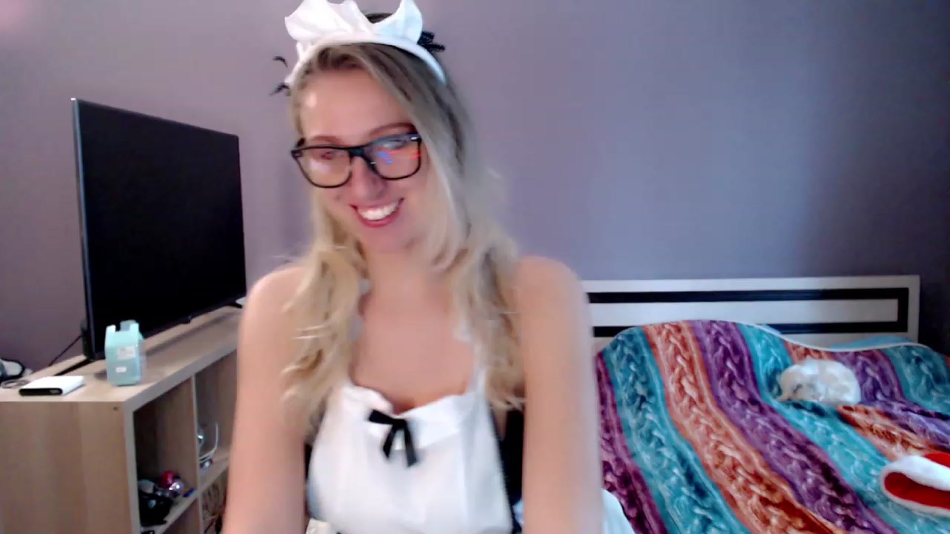 Gallery image thumbnail from VivicaCoke's myfreecams stream on, 01/07/2023, 10:40 image 8 of 20
