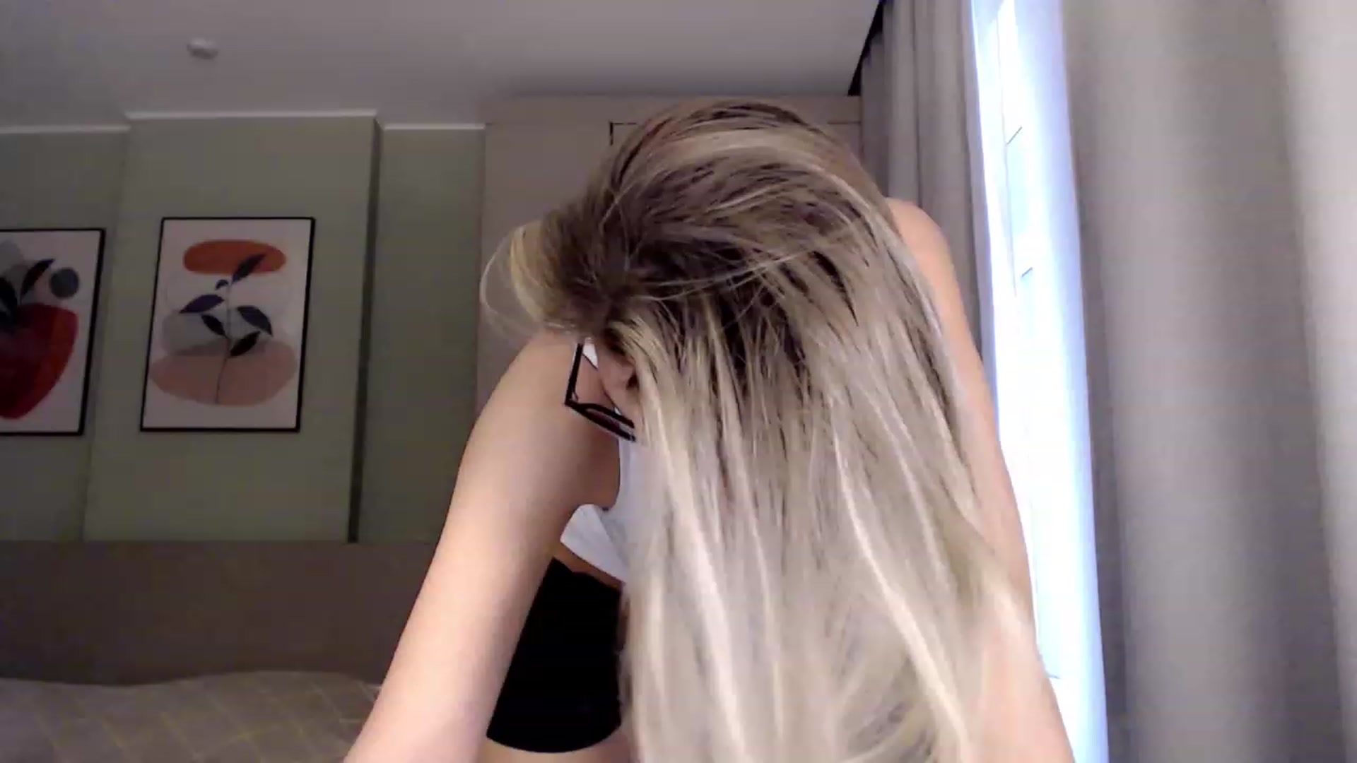 Gallery image thumbnail from VivicaCoke's myfreecams stream on, 02/18/2023, 13:48 image 3 of 20