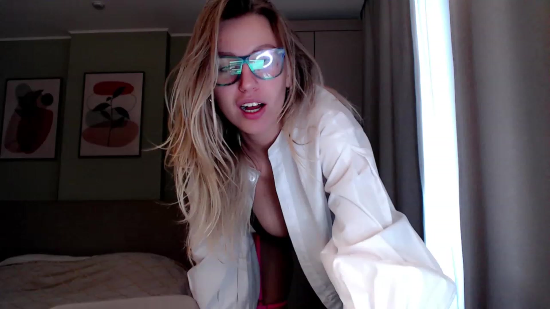 Gallery image thumbnail from VivicaCoke's myfreecams stream on, 02/25/2023, 12:29 image 15 of 20