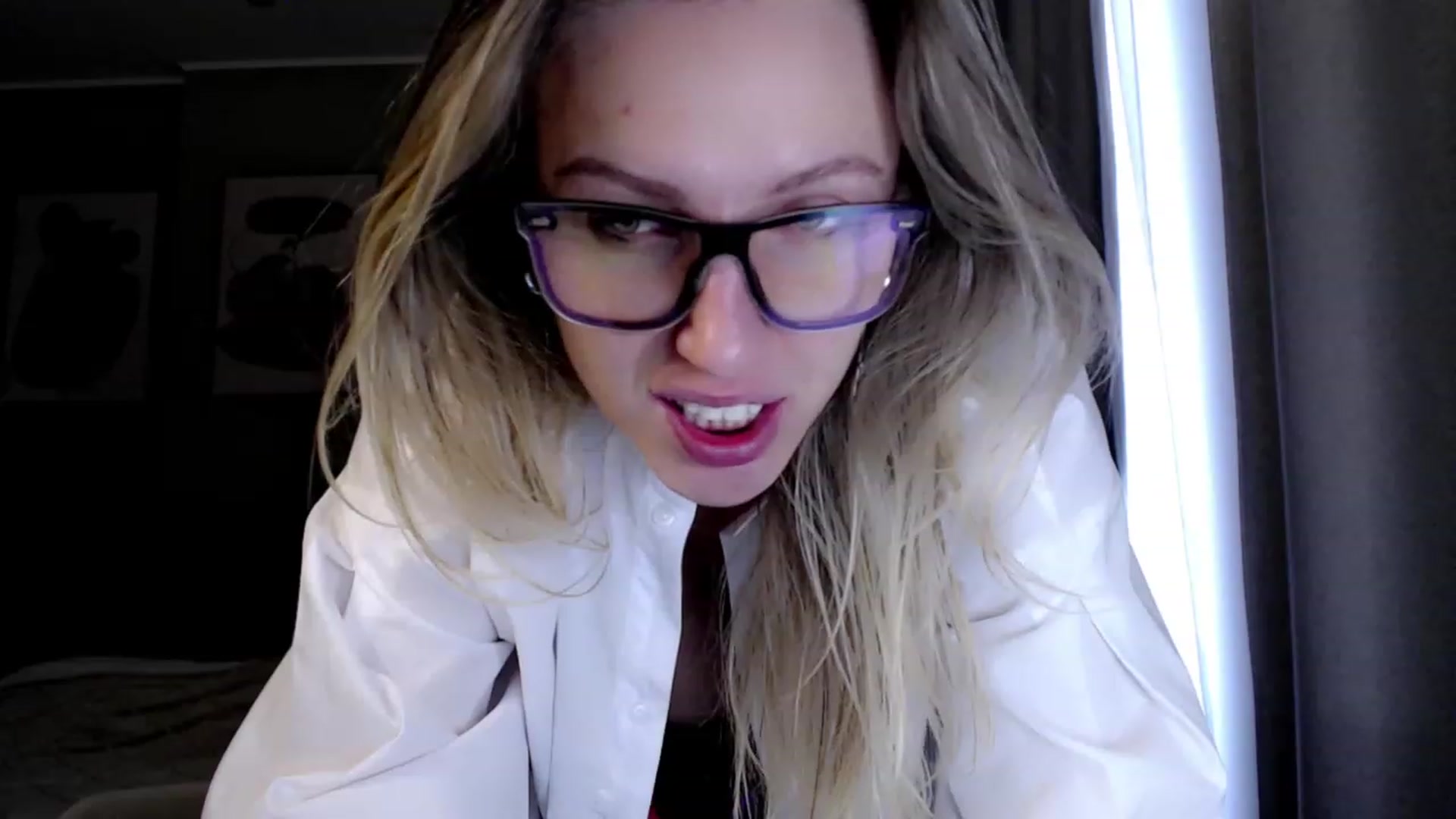 Gallery image thumbnail from VivicaCoke's myfreecams stream on, 02/25/2023, 12:29 image 8 of 20