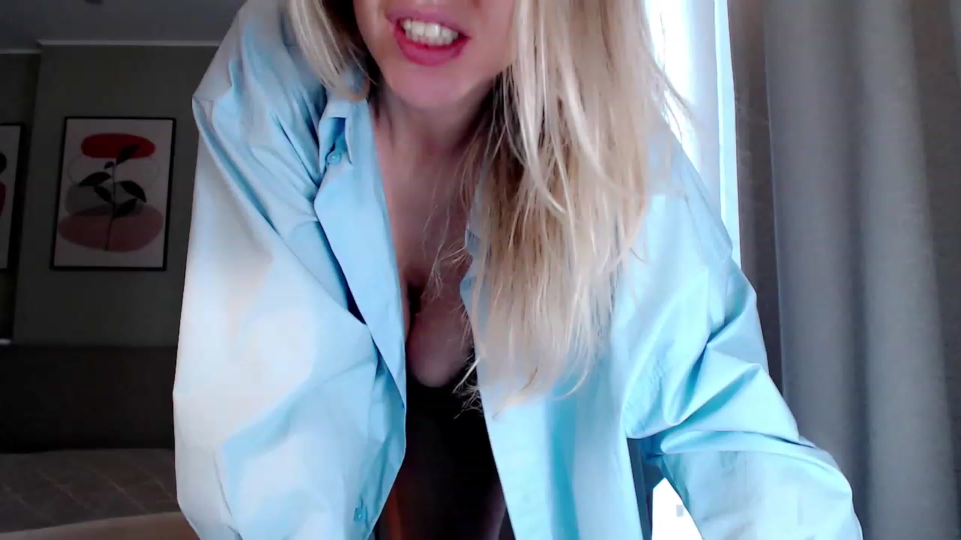 Gallery image thumbnail from VivicaCoke's myfreecams stream on, 03/11/2023, 11:40 image 4 of 20