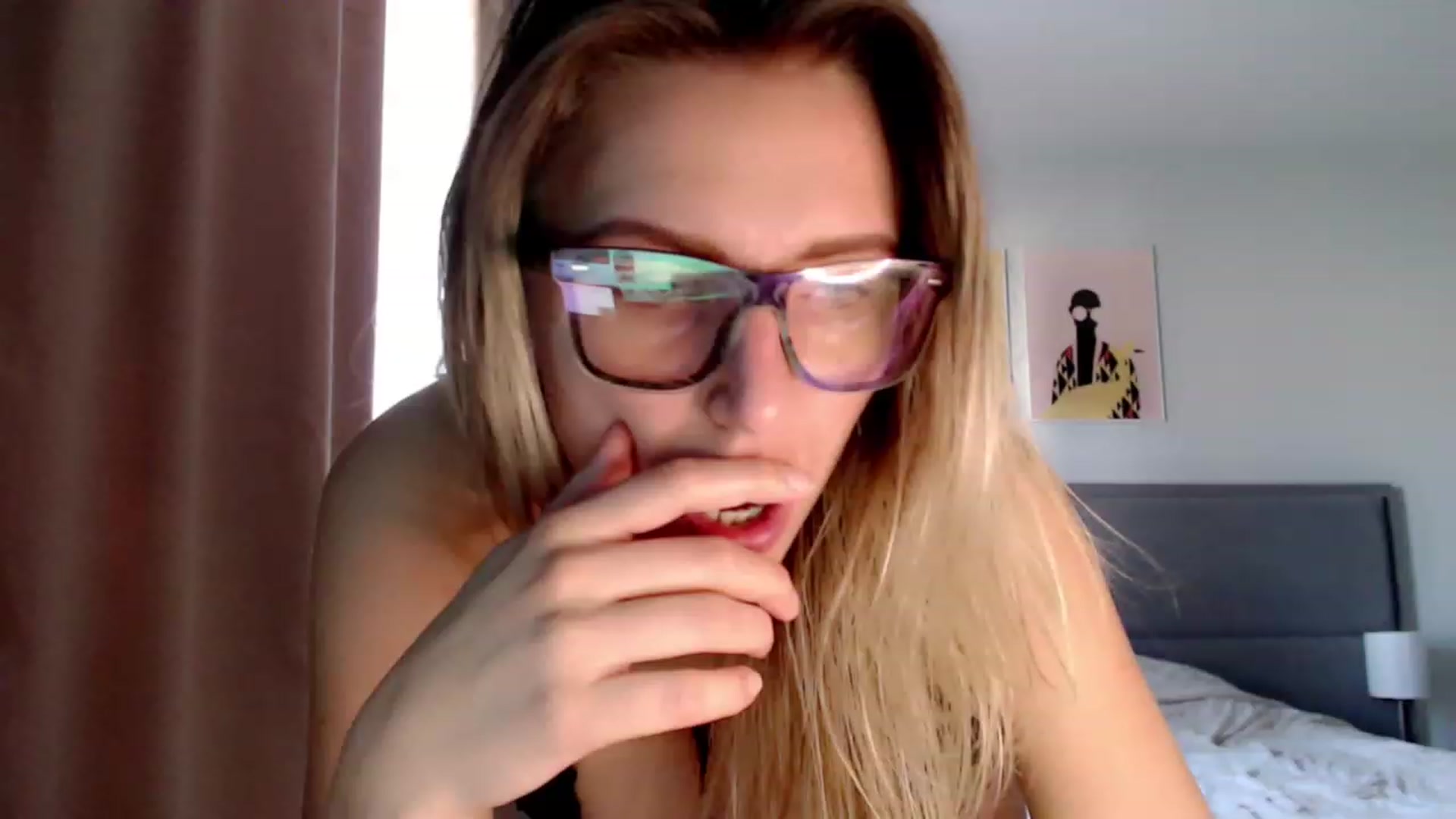 Gallery image thumbnail from VivicaCoke's myfreecams stream on, 04/22/2023, 11:55 image 8 of 20