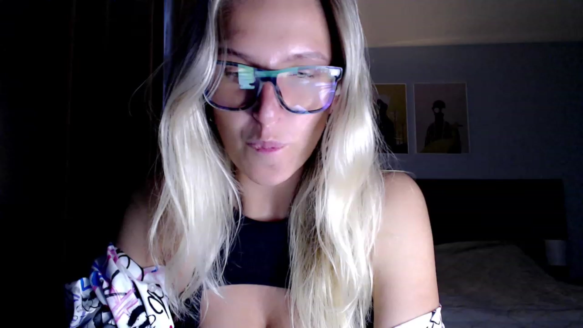 Gallery image thumbnail from VivicaCoke's myfreecams stream on, 07/09/2023, 20:00 image 12 of 20
