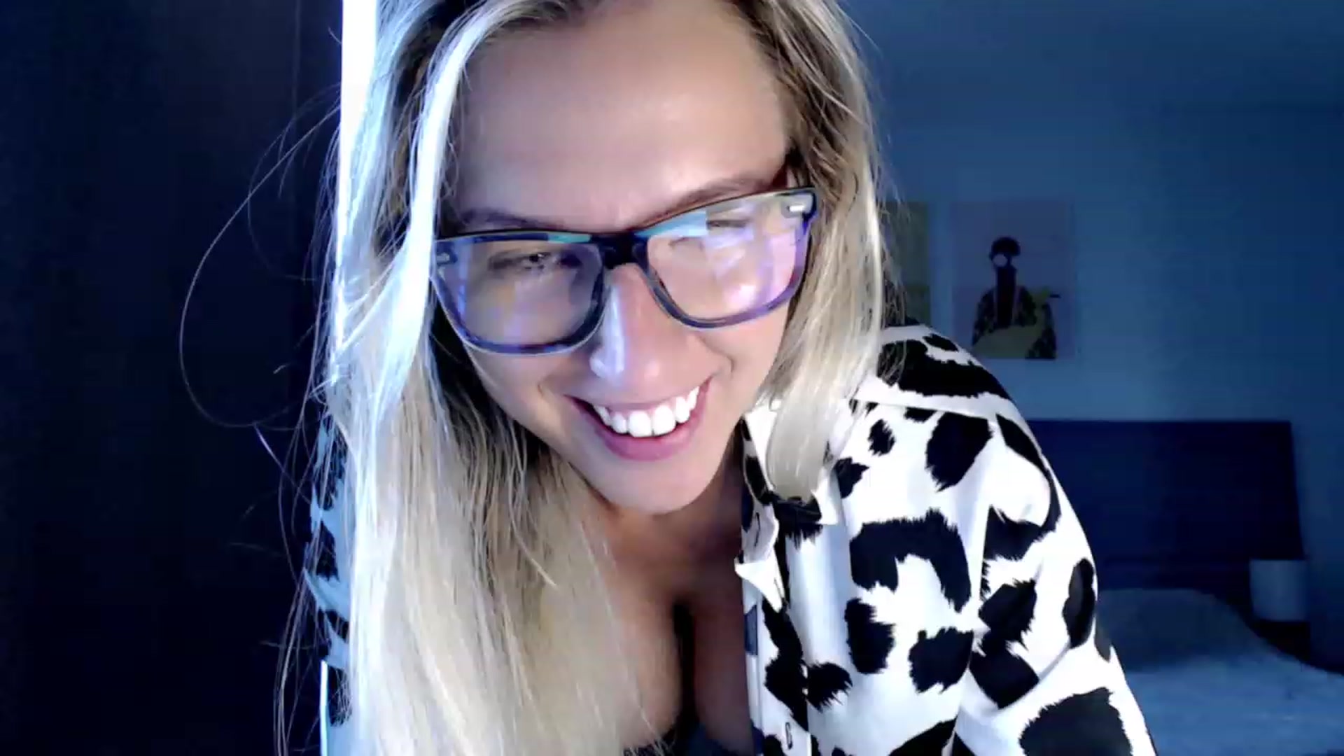 Gallery image thumbnail from VivicaCoke's myfreecams stream on, 07/15/2023, 10:00 image 12 of 20