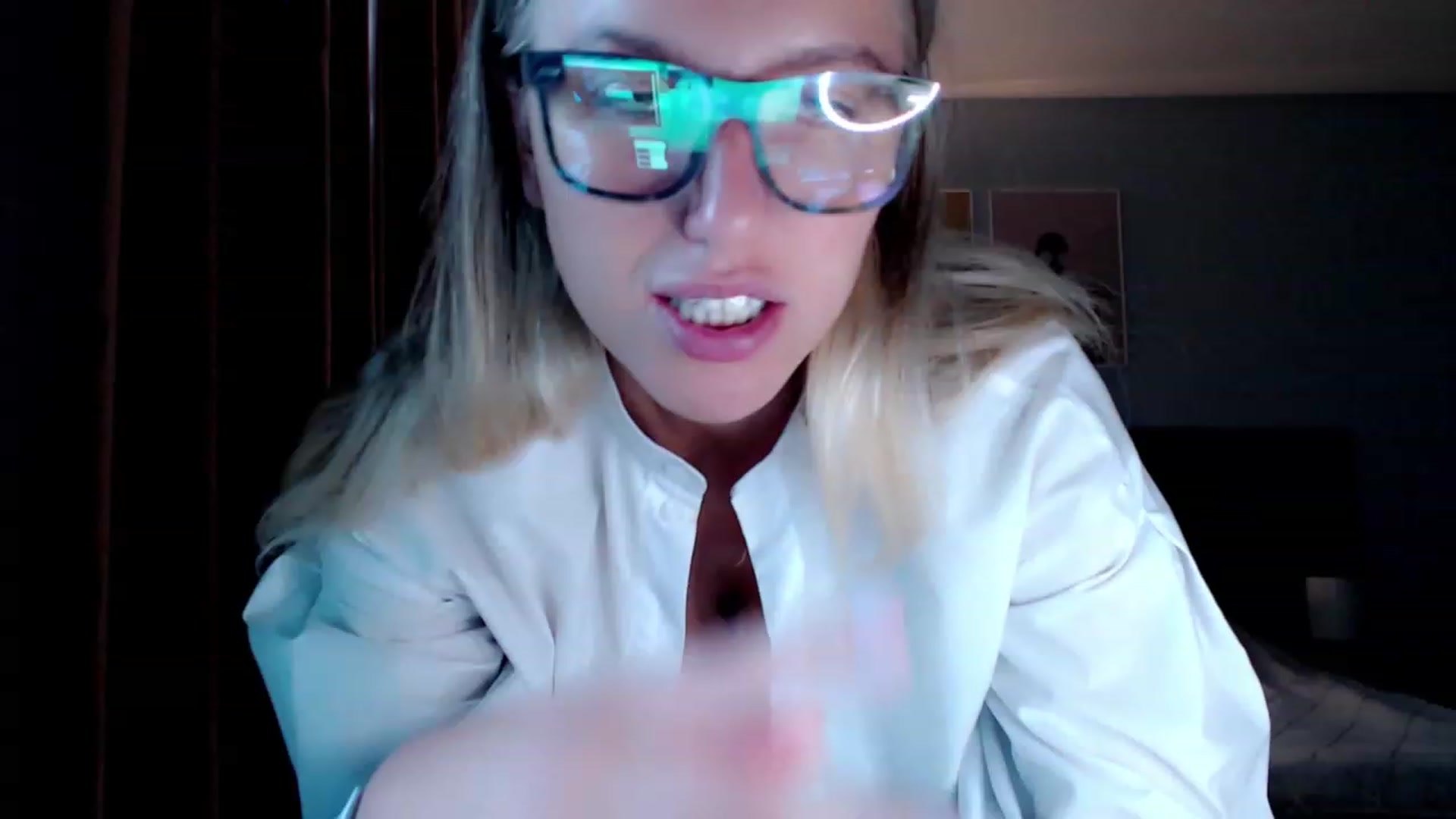 Gallery image thumbnail from VivicaCoke's myfreecams stream on, 07/28/2023, 08:26 image 4 of 20