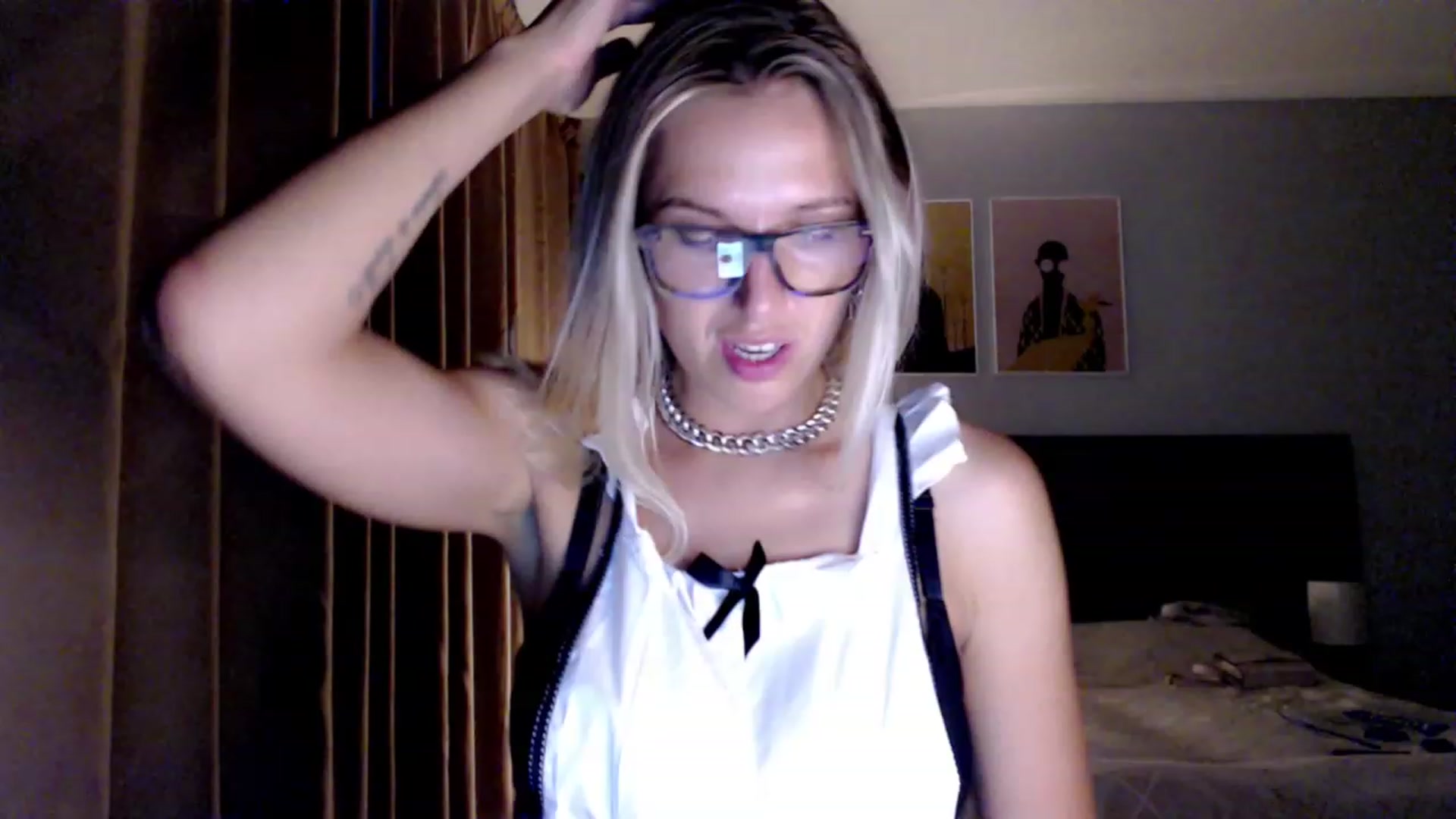 Gallery image thumbnail from VivicaCoke's myfreecams stream on, 07/30/2023, 19:43 image 12 of 20