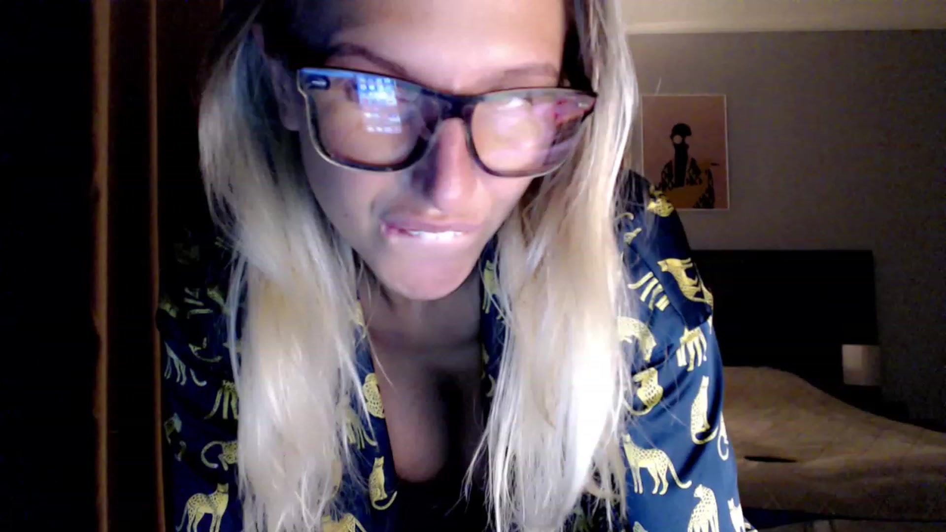 Gallery image thumbnail from VivicaCoke's myfreecams stream on, 07/31/2023, 19:24 image 7 of 20