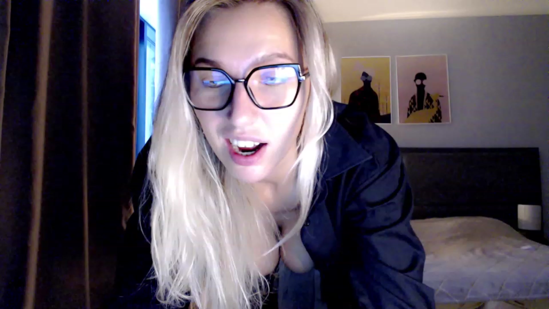 Gallery image thumbnail from VivicaCoke's myfreecams stream on, 11/26/2023, 13:05 image 16 of 20