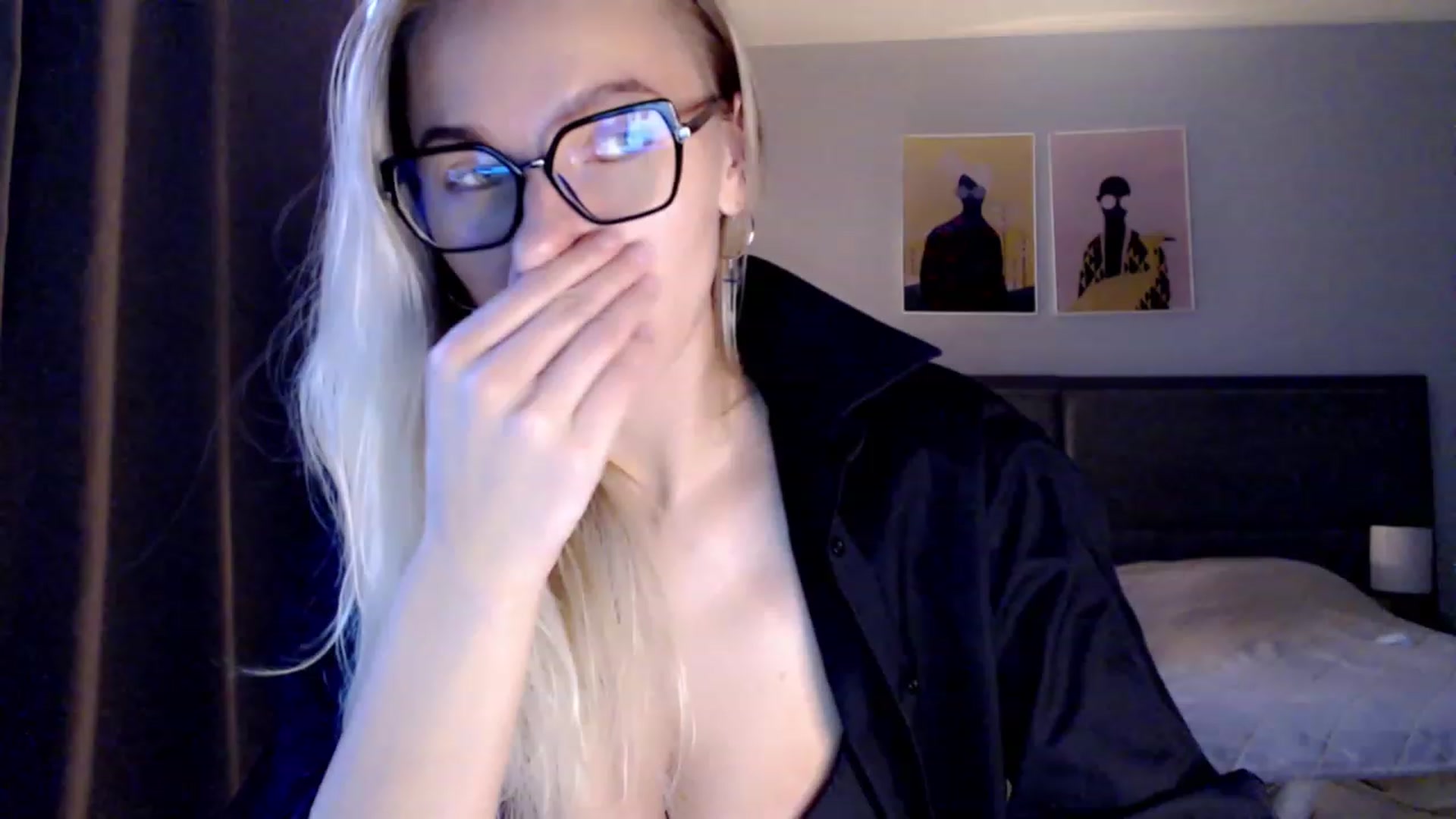 Gallery image thumbnail from VivicaCoke's myfreecams stream on, 11/26/2023, 13:05 image 5 of 20