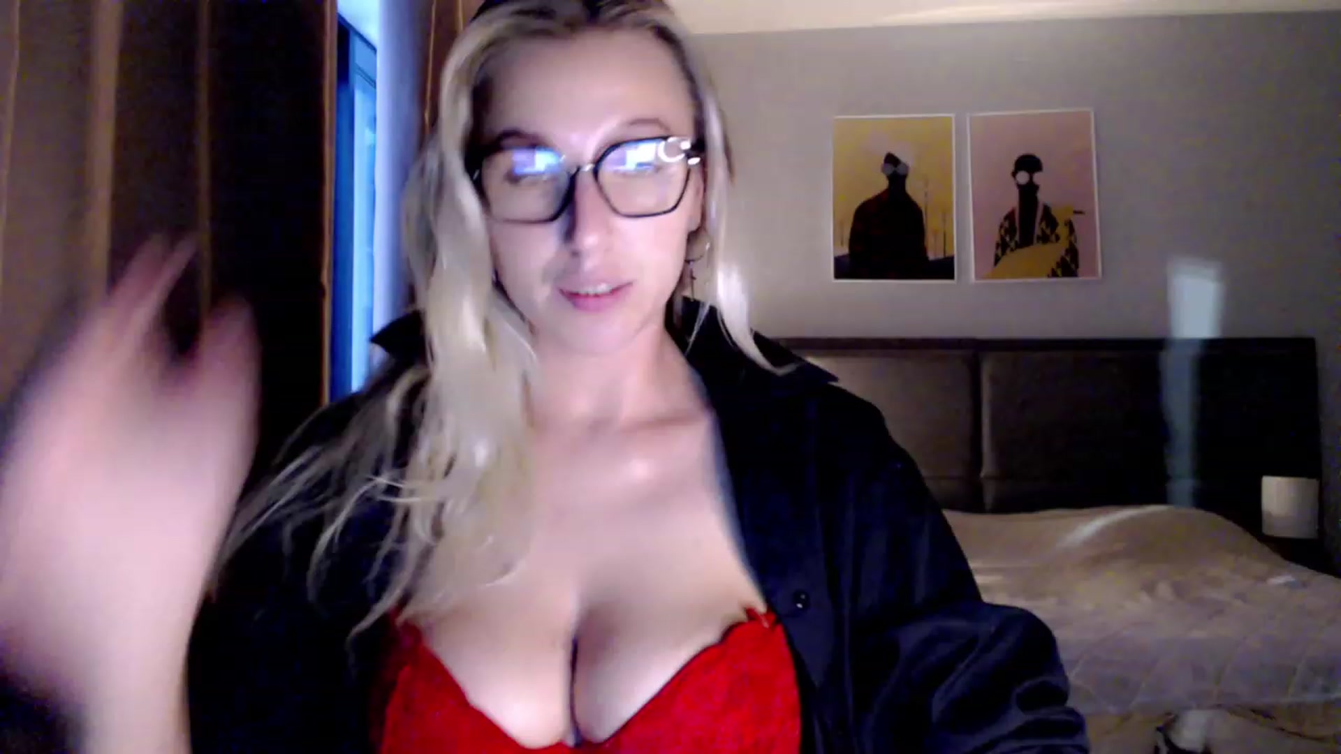 Gallery image thumbnail from VivicaCoke's myfreecams stream on, 11/26/2023, 13:25 image 9 of 20