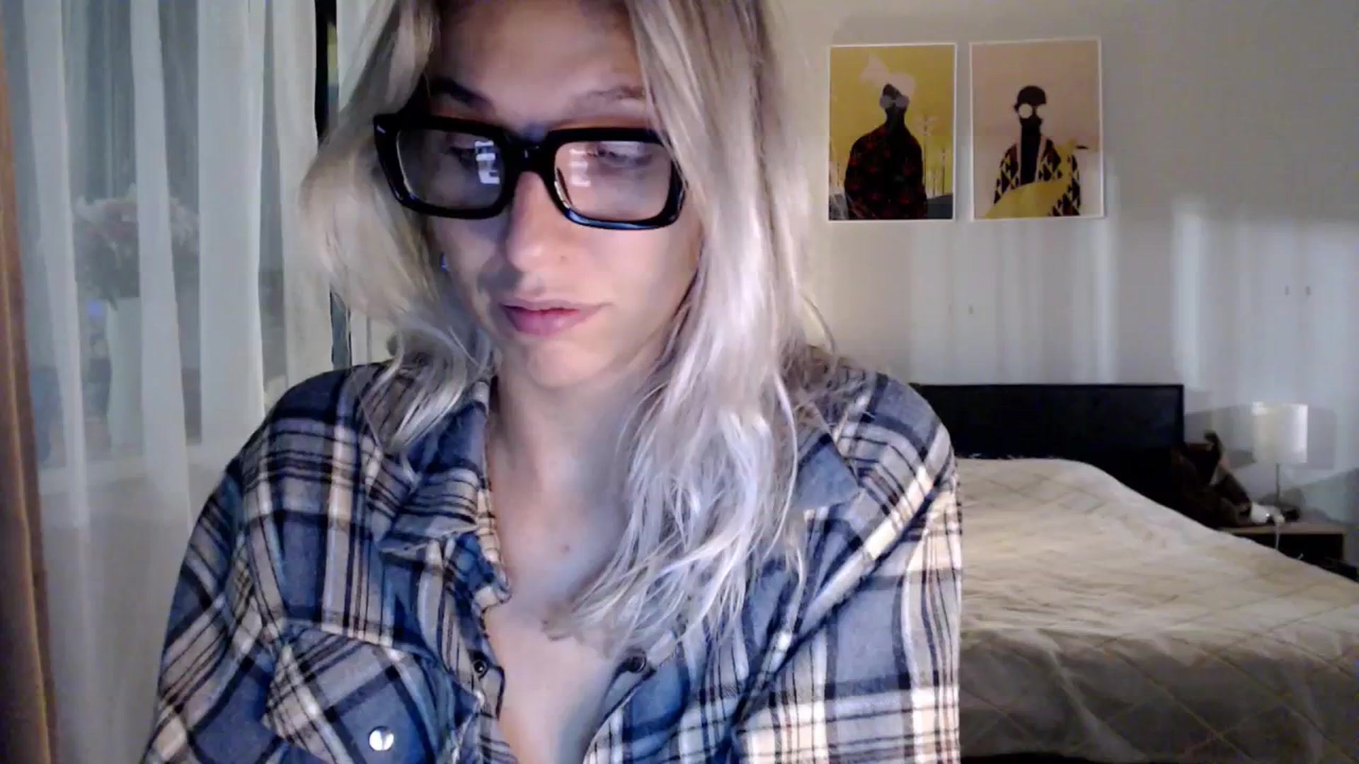 Gallery image thumbnail from VivicaCoke's myfreecams stream on, 10/29/2024, 17:24 image 20 of 20