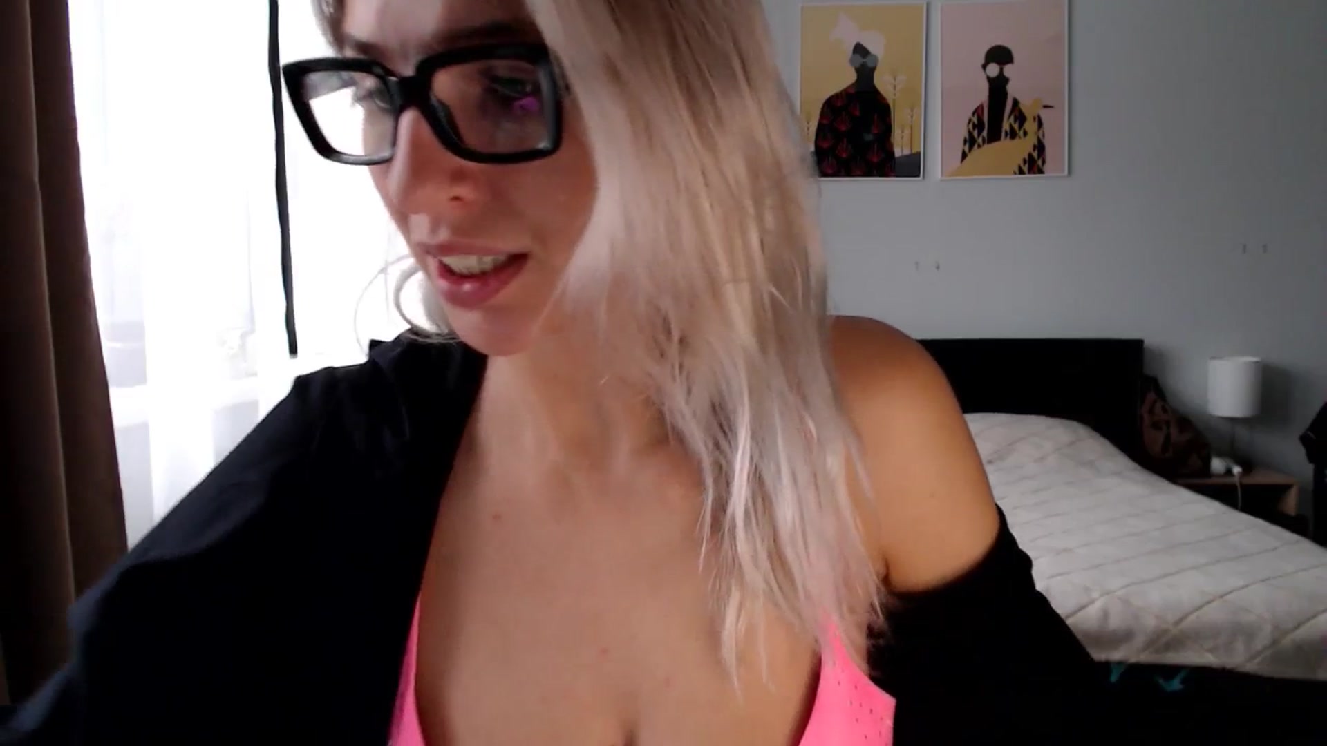Gallery image thumbnail from VivicaCoke's myfreecams stream on, 11/02/2024, 12:04 image 4 of 20