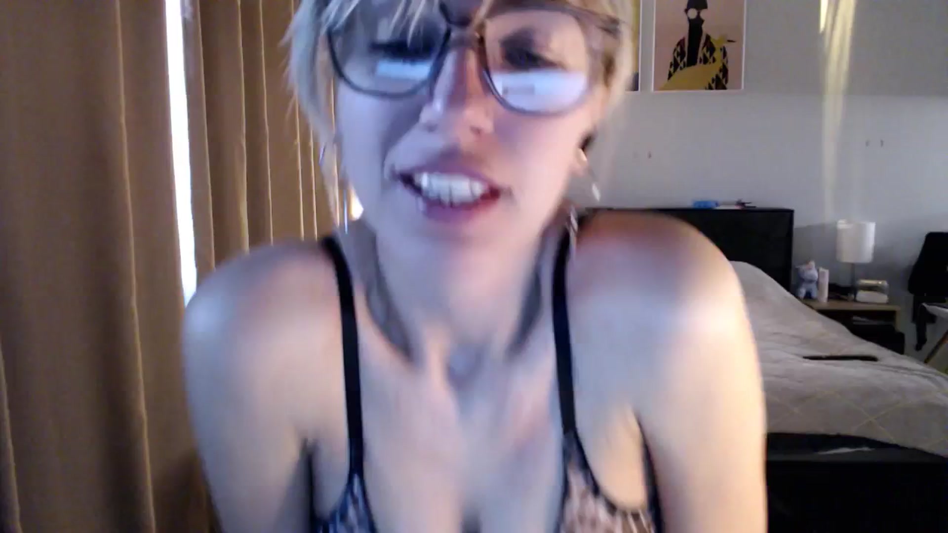 Gallery image thumbnail from VivicaCoke's myfreecams stream on, 03/23/2025, 16:00 image 20 of 20