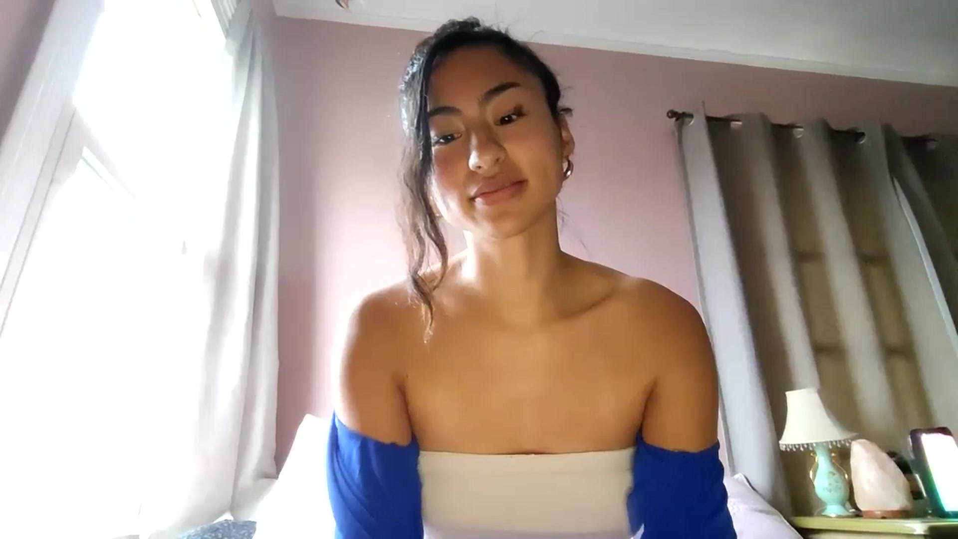Gallery image thumbnail from VivieSweet's myfreecams stream on, 12/27/2025, 24:21 image 11 of 20