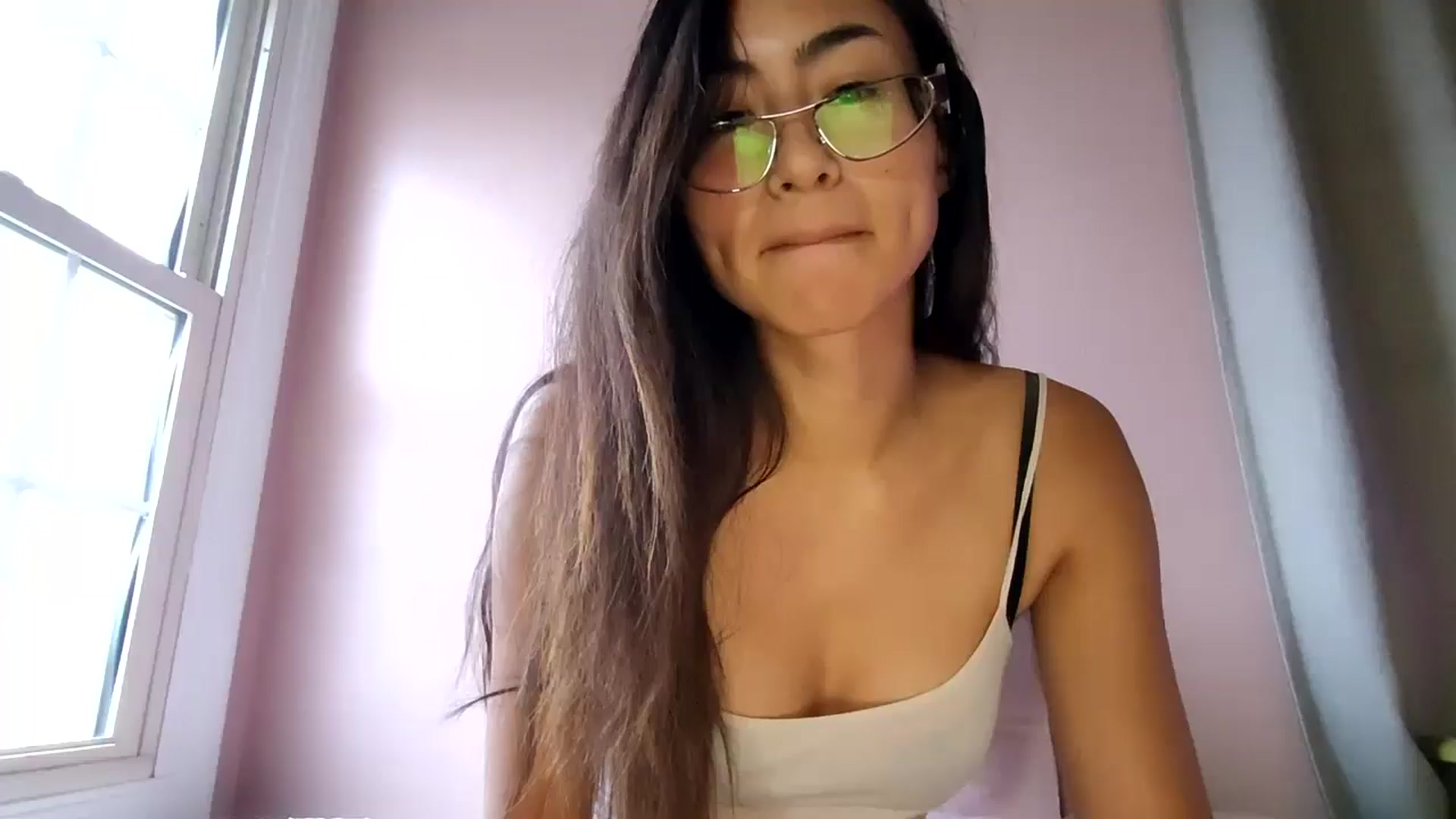Gallery image thumbnail from VivieSweet's myfreecams stream on, 12/30/2025, 17:23 image 1 of 20