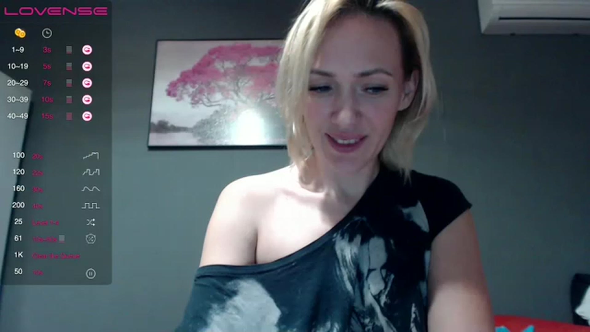 Gallery image thumbnail from VivienSabo's myfreecams stream on, 12/05/2022, 11:09 image 1 of 20