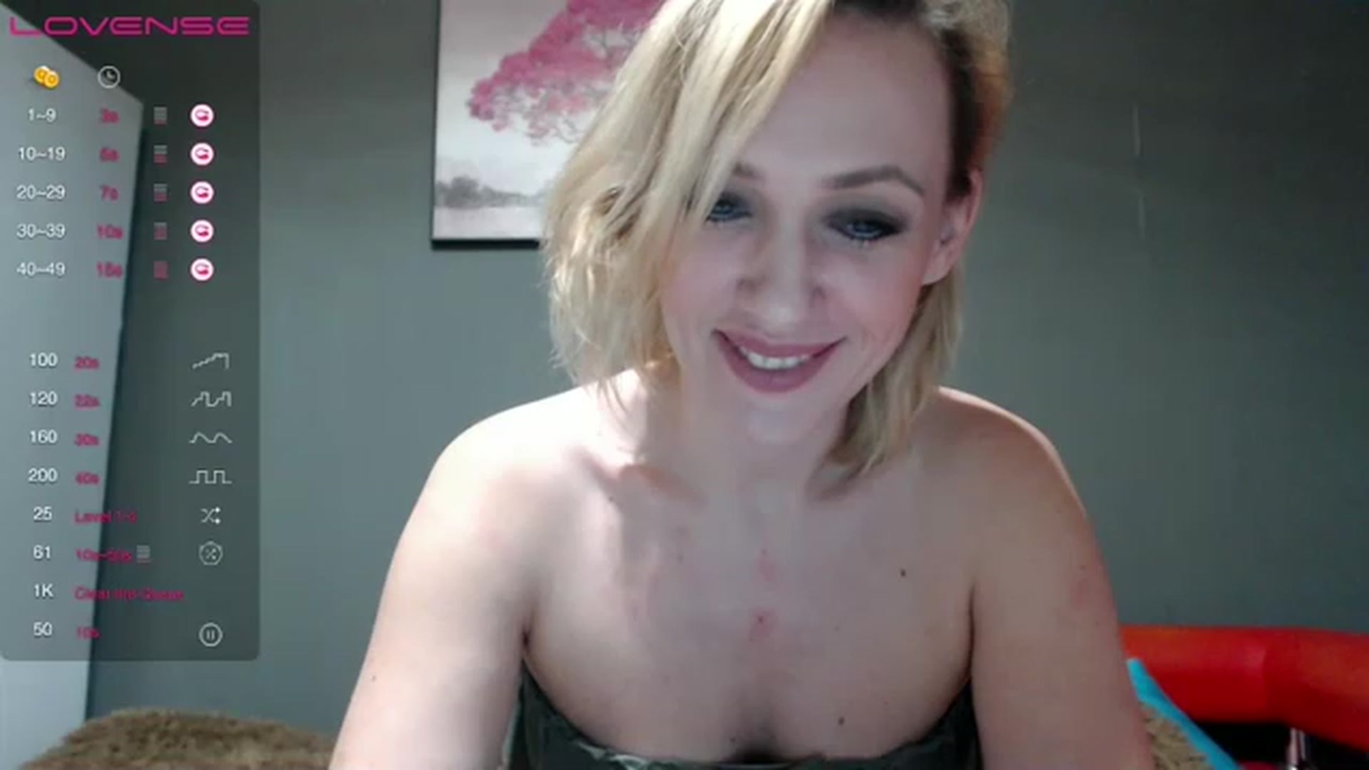 Gallery image thumbnail from VivienSabo's myfreecams stream on, 12/12/2022, 10:35 image 20 of 20