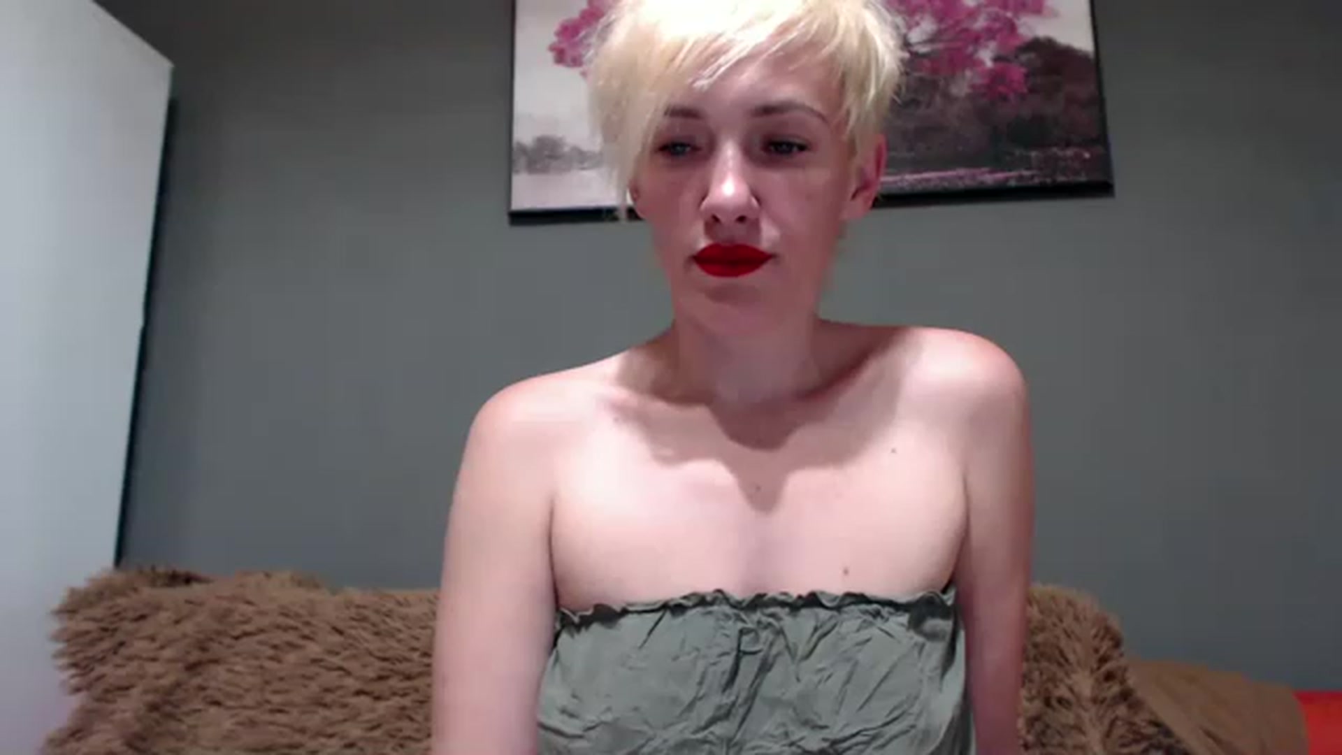 Gallery image thumbnail from VivienShyBo's myfreecams stream on, 05/23/2023, 09:14 image 3 of 20