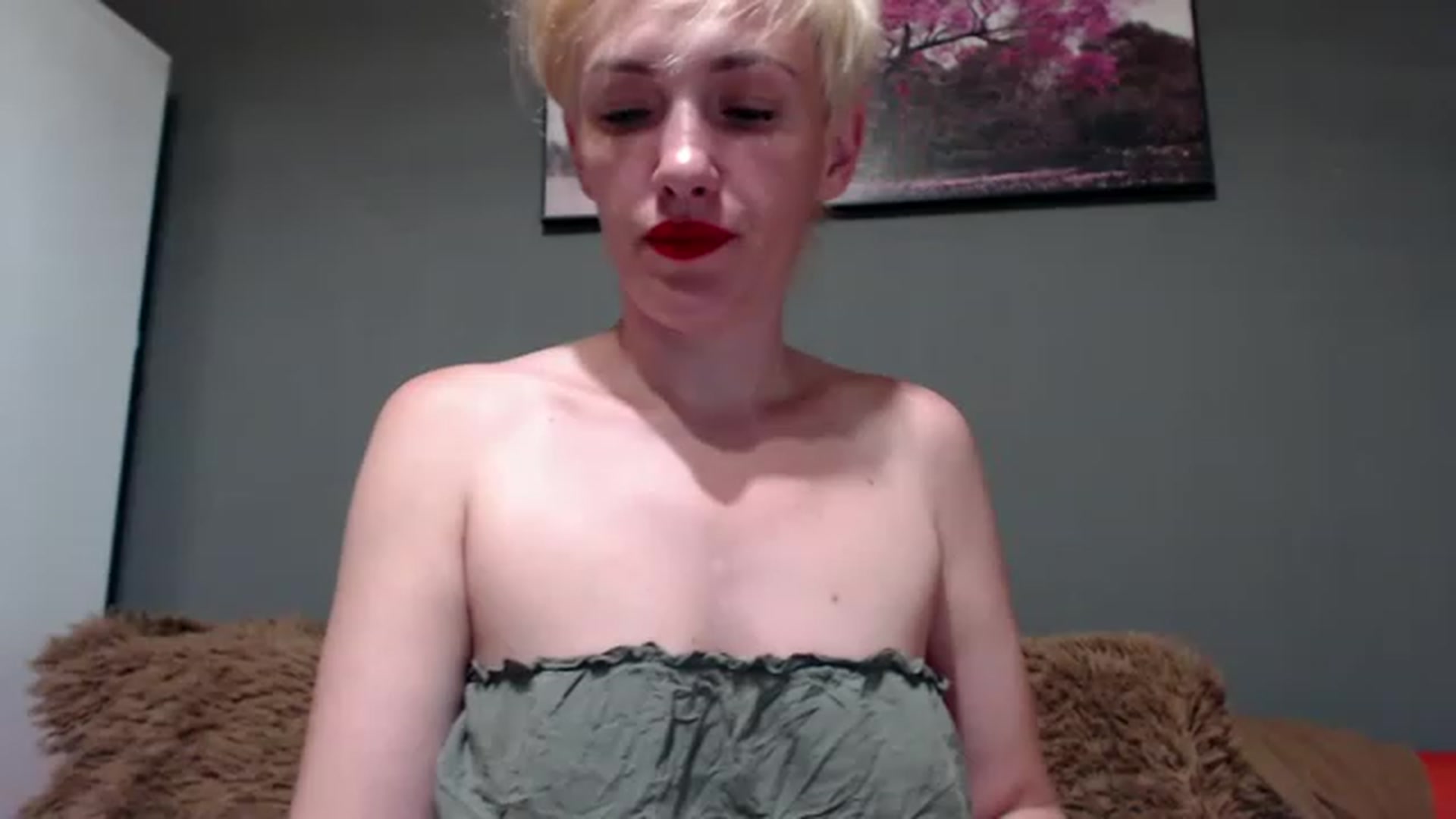 Gallery image thumbnail from VivienShyBo's myfreecams stream on, 05/23/2023, 09:14 image 17 of 20