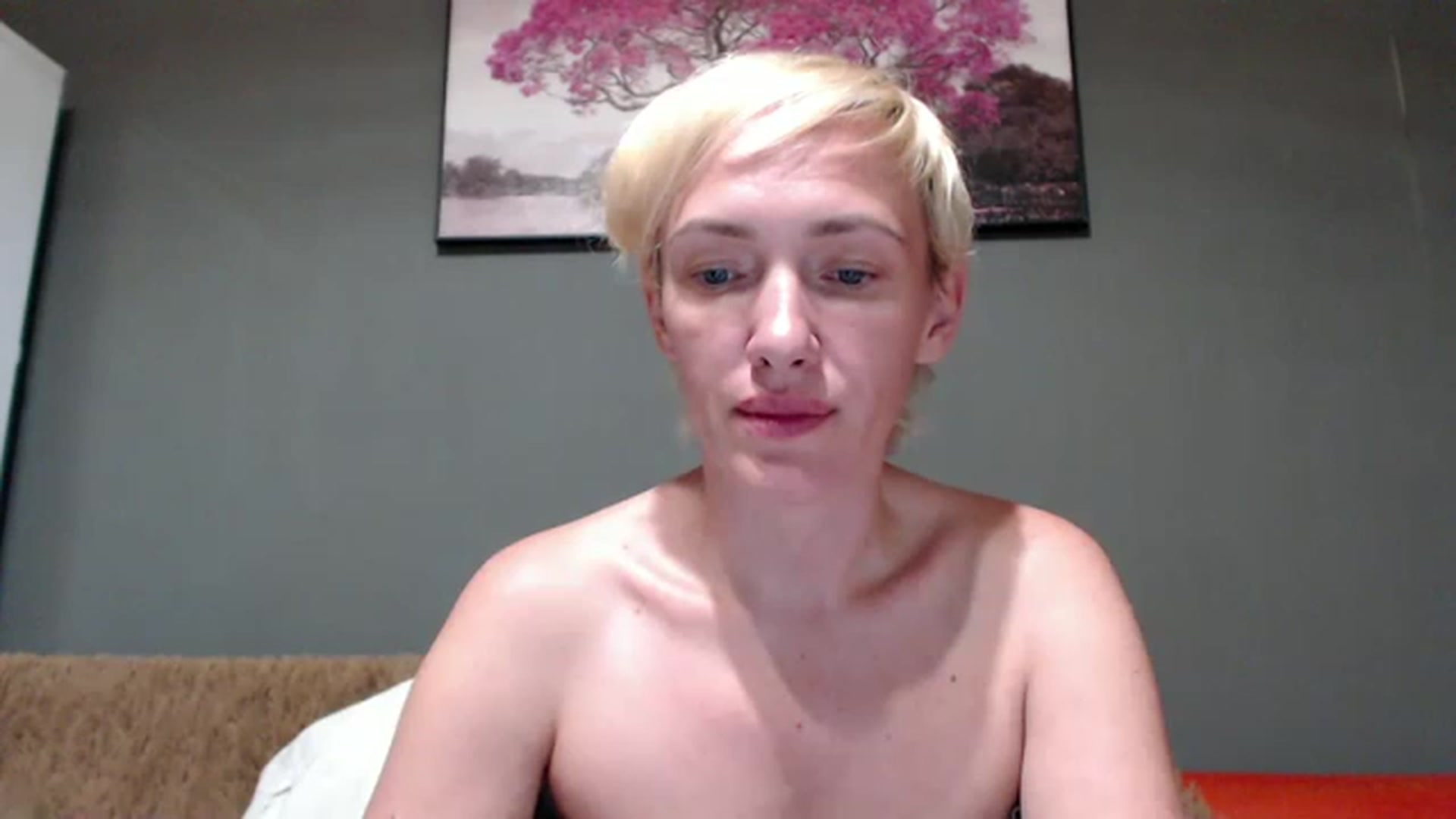 Gallery image thumbnail from VivienShyBo's myfreecams stream on, 06/25/2023, 13:28 image 14 of 20
