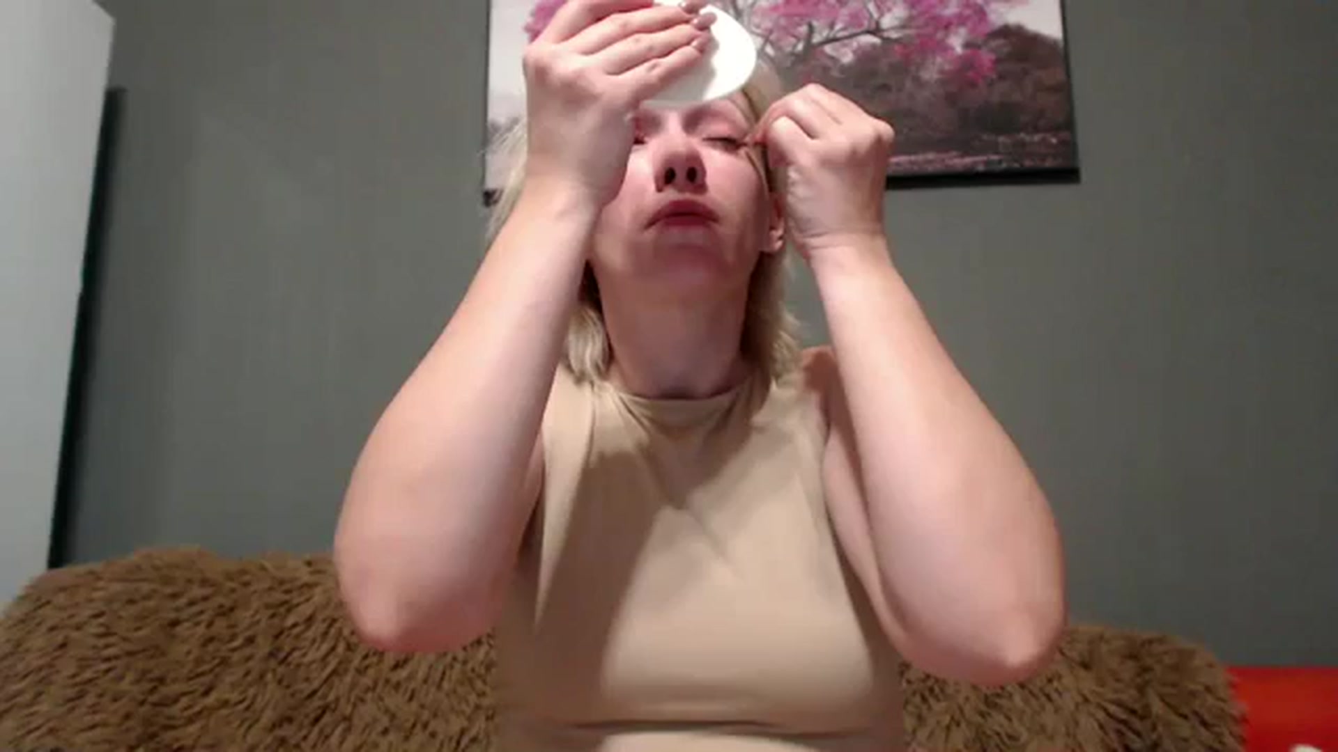 Gallery image thumbnail from VivienShyBo's myfreecams stream on, 12/21/2023, 12:41 image 14 of 20