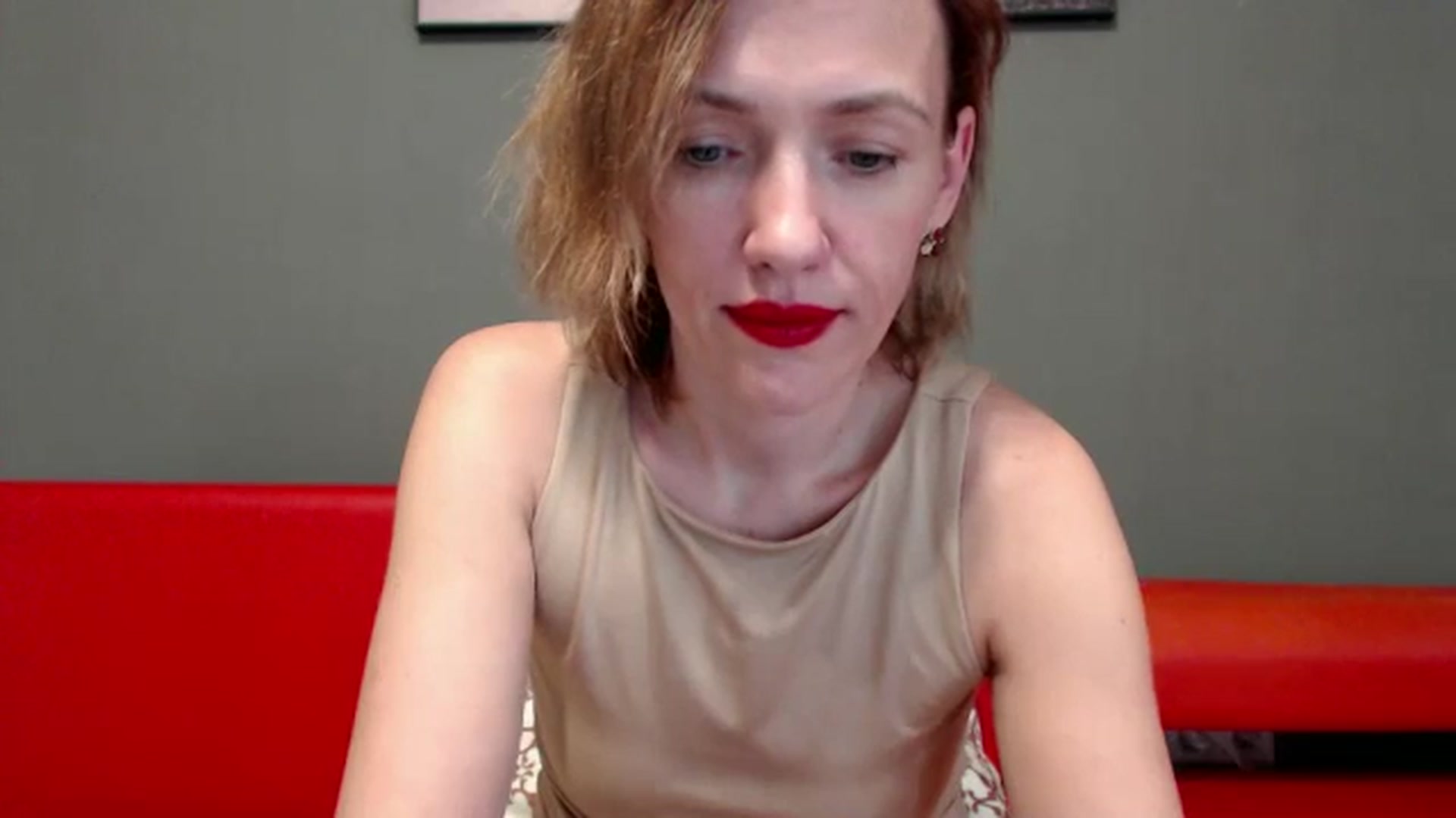 Gallery image thumbnail from VivienShyBo's myfreecams stream on, 05/12/2024, 10:32 image 12 of 20