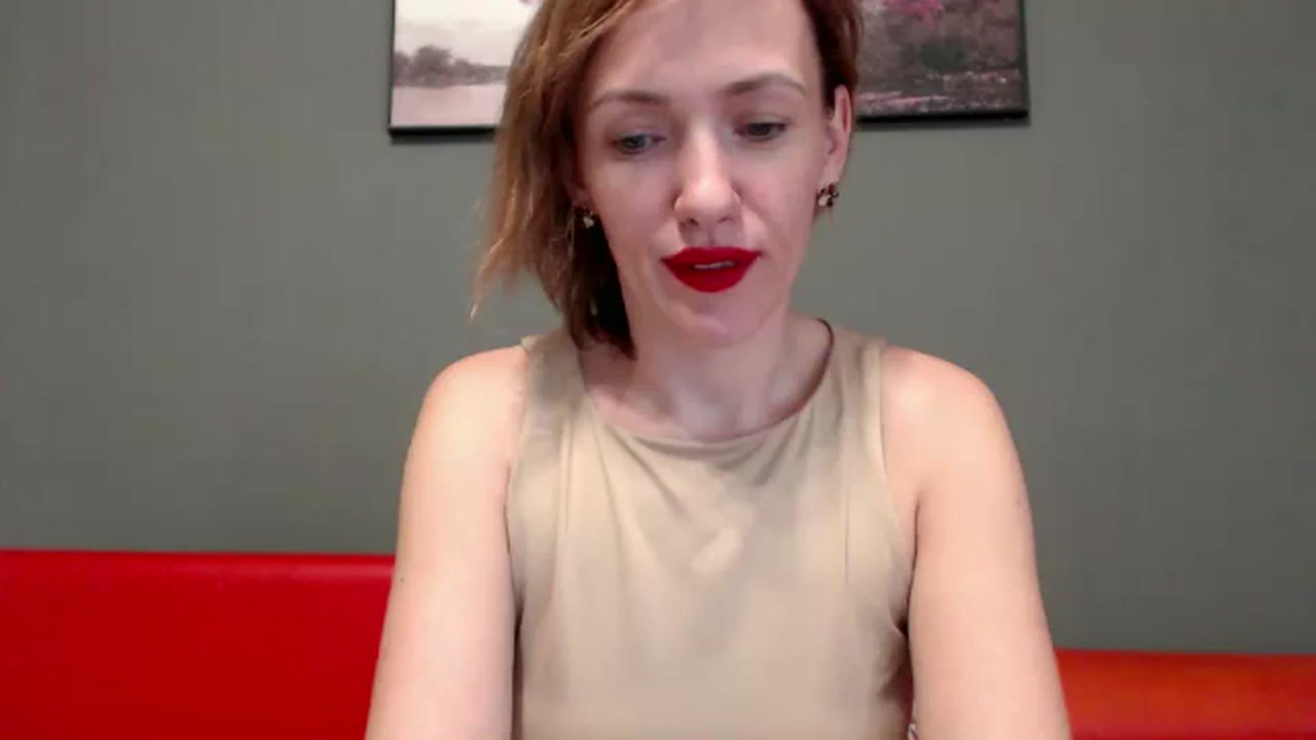 Gallery image thumbnail from VivienShyBo's myfreecams stream on, 05/12/2024, 10:32 image 17 of 20