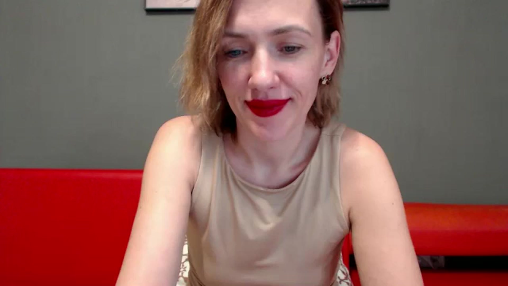 Gallery image thumbnail from VivienShyBo's myfreecams stream on, 05/12/2024, 10:32 image 11 of 20