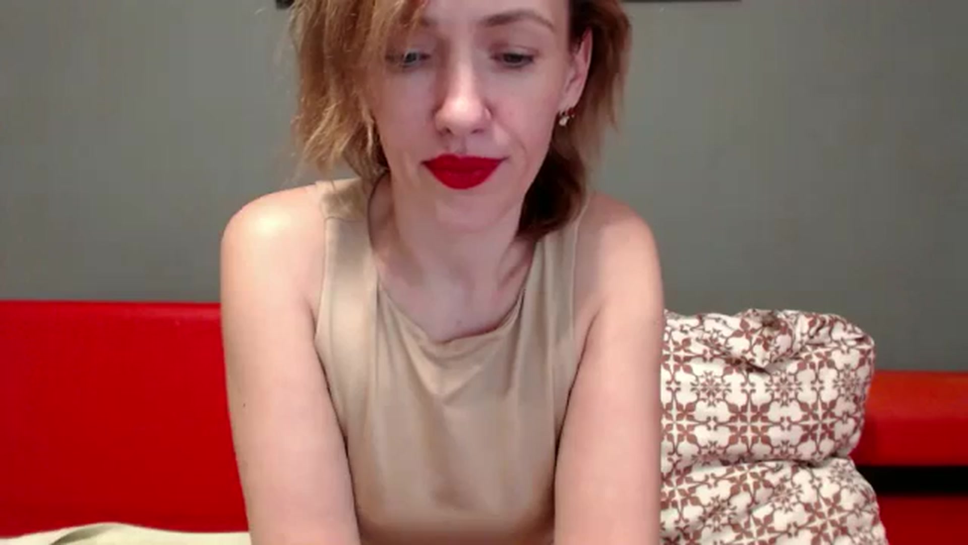 Gallery image thumbnail from VivienShyBo's myfreecams stream on, 05/12/2024, 11:14 image 12 of 20