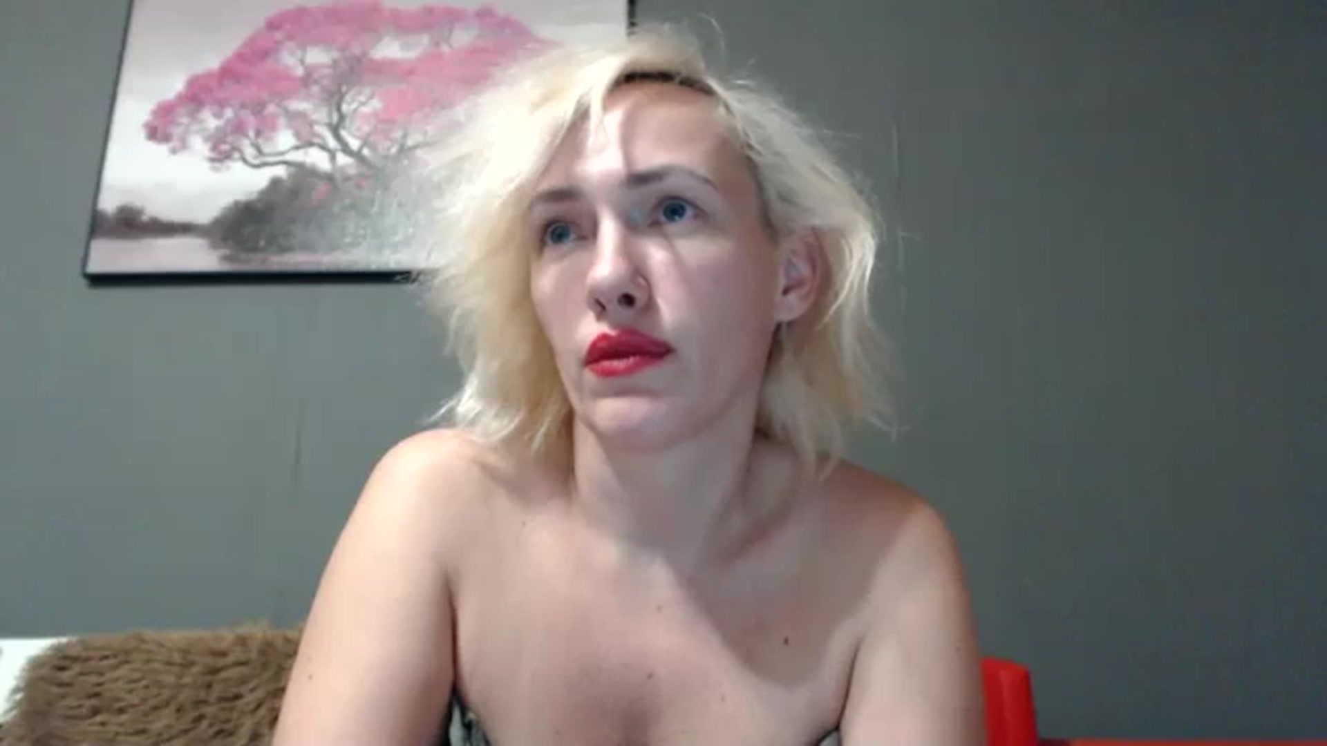 Gallery image thumbnail from VivienShyBo's myfreecams stream on, 01/31/2026, 12:46 image 4 of 20