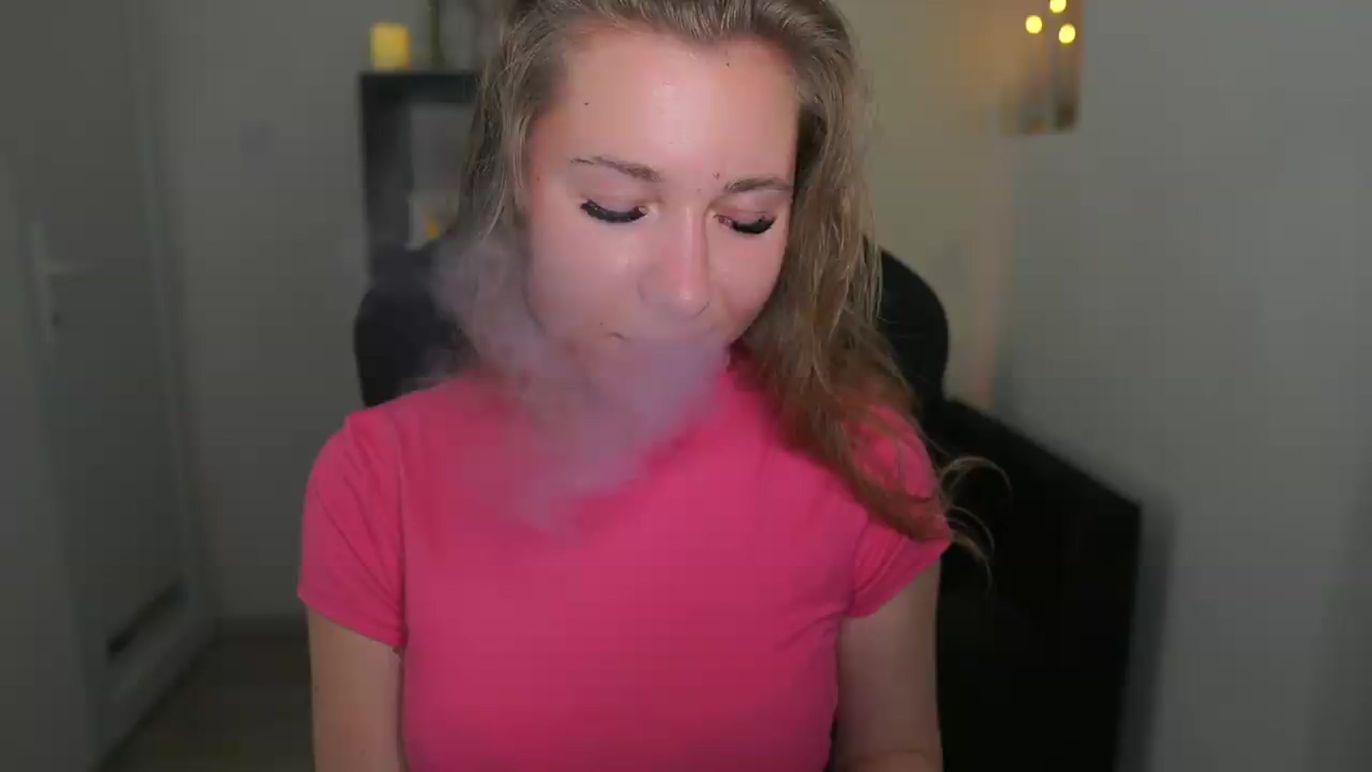 Gallery image thumbnail from VivienVance18's myfreecams stream on, 06/20/2026, 21:56 image 3 of 20