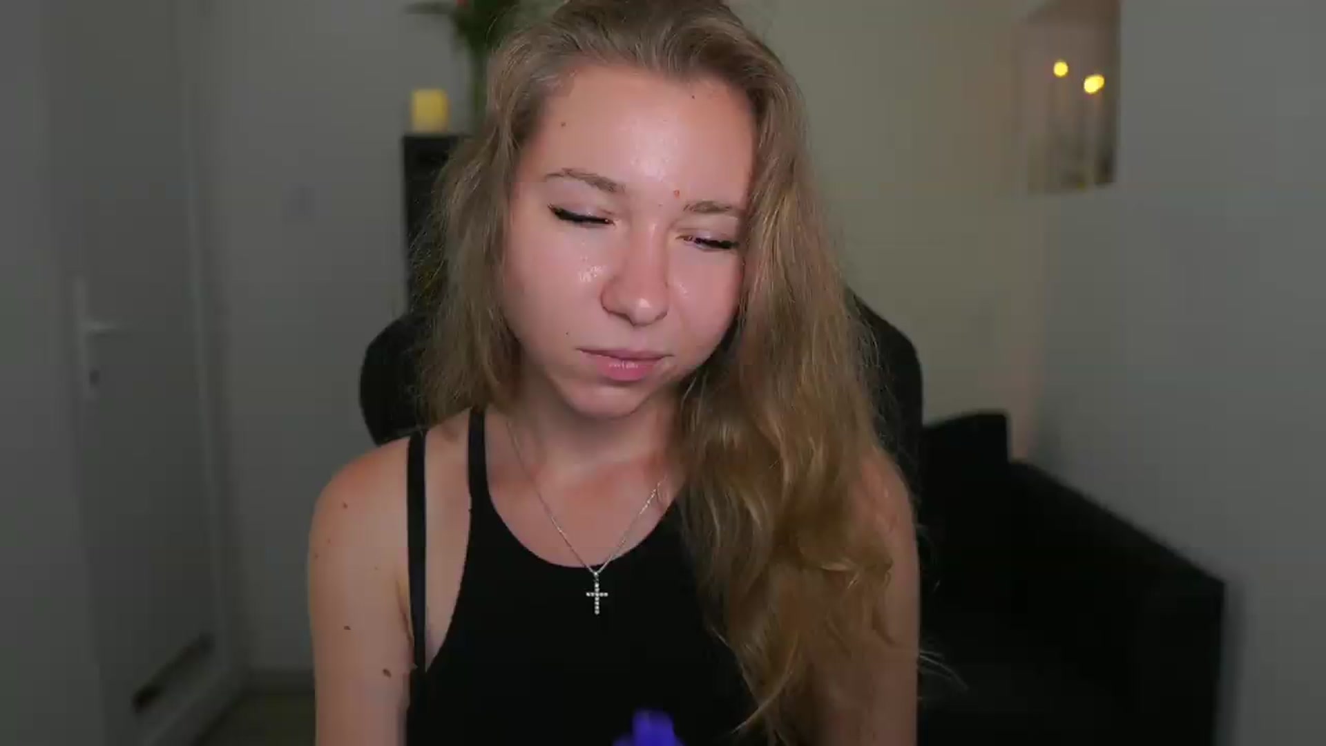 Gallery image thumbnail from VivienVance18's myfreecams stream on, 06/24/2026, 16:32 image 1 of 20