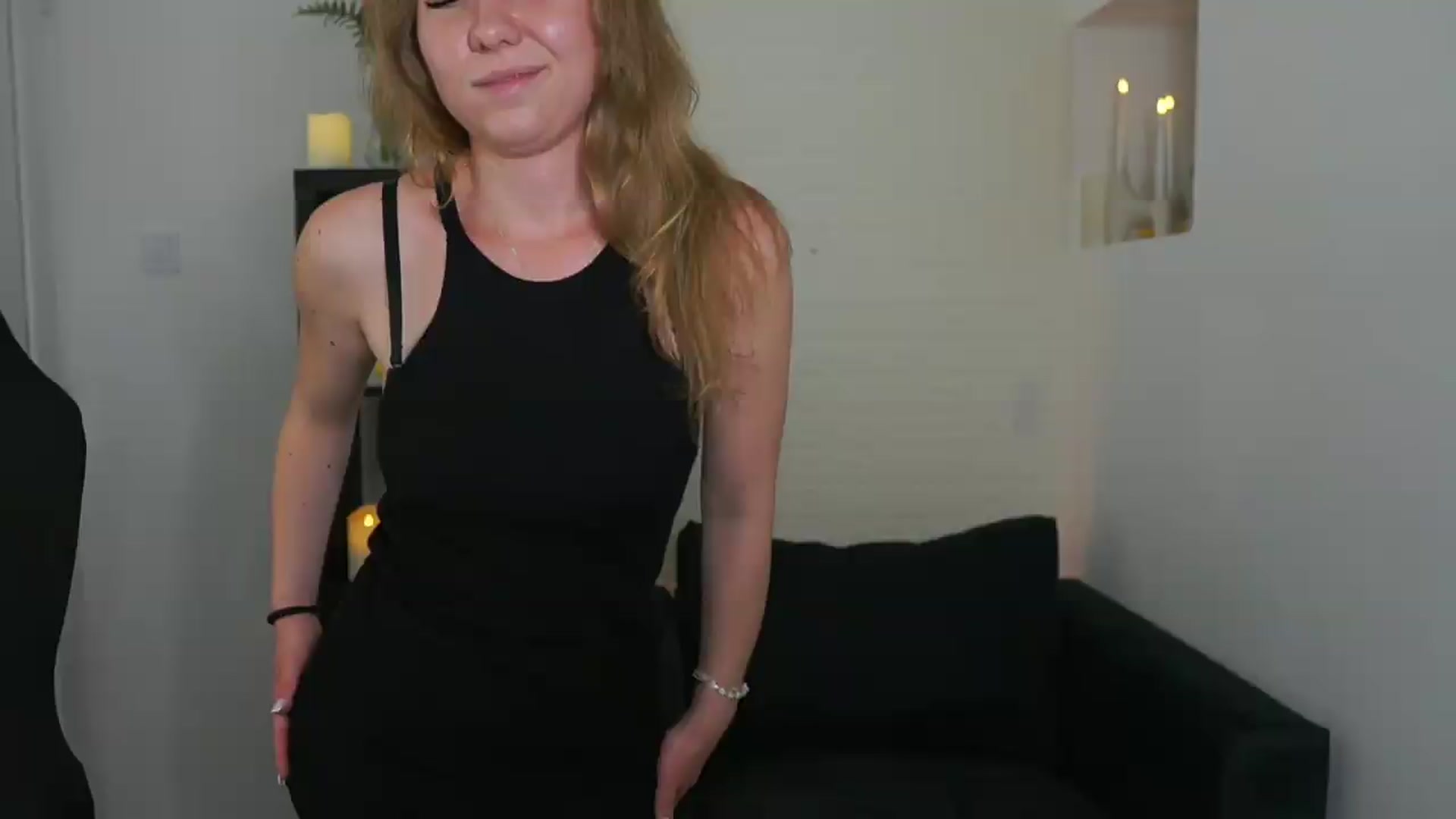 Gallery image thumbnail from VivienVance18's myfreecams stream on, 06/24/2026, 18:11 image 7 of 20