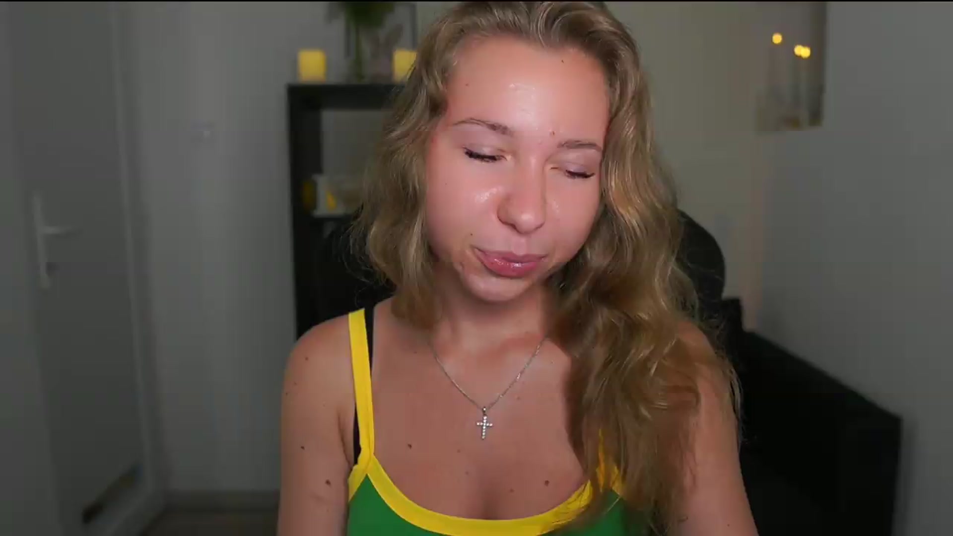 Gallery image thumbnail from VivienVance18's myfreecams stream on, 07/04/2026, 20:56 image 18 of 20