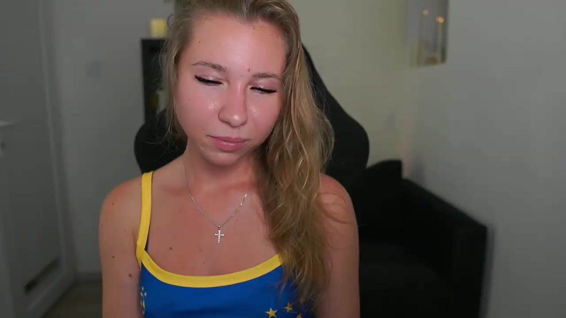 Gallery image thumbnail from VivienVance18's myfreecams stream on, 07/07/2026, 22:19 image 20 of 20