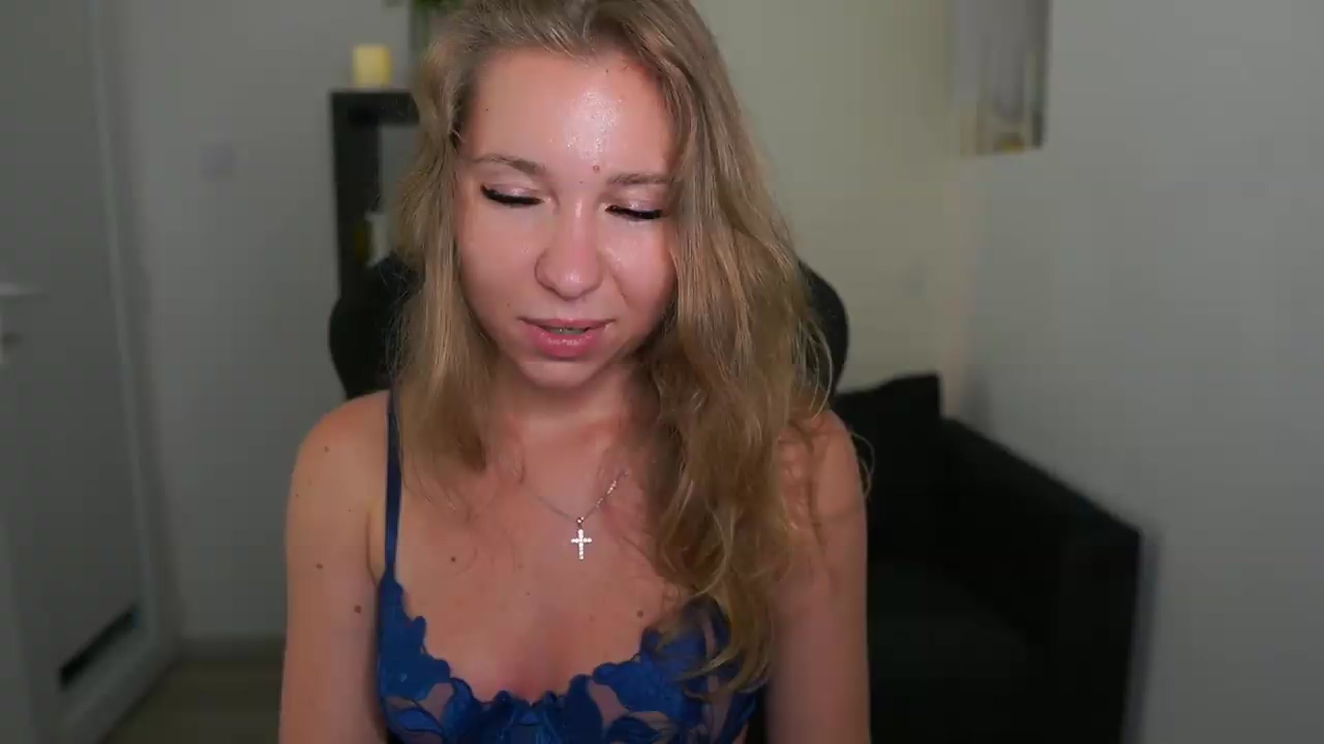 Gallery image thumbnail from VivienVance18's myfreecams stream on, 07/08/2026, 02:17 image 8 of 20