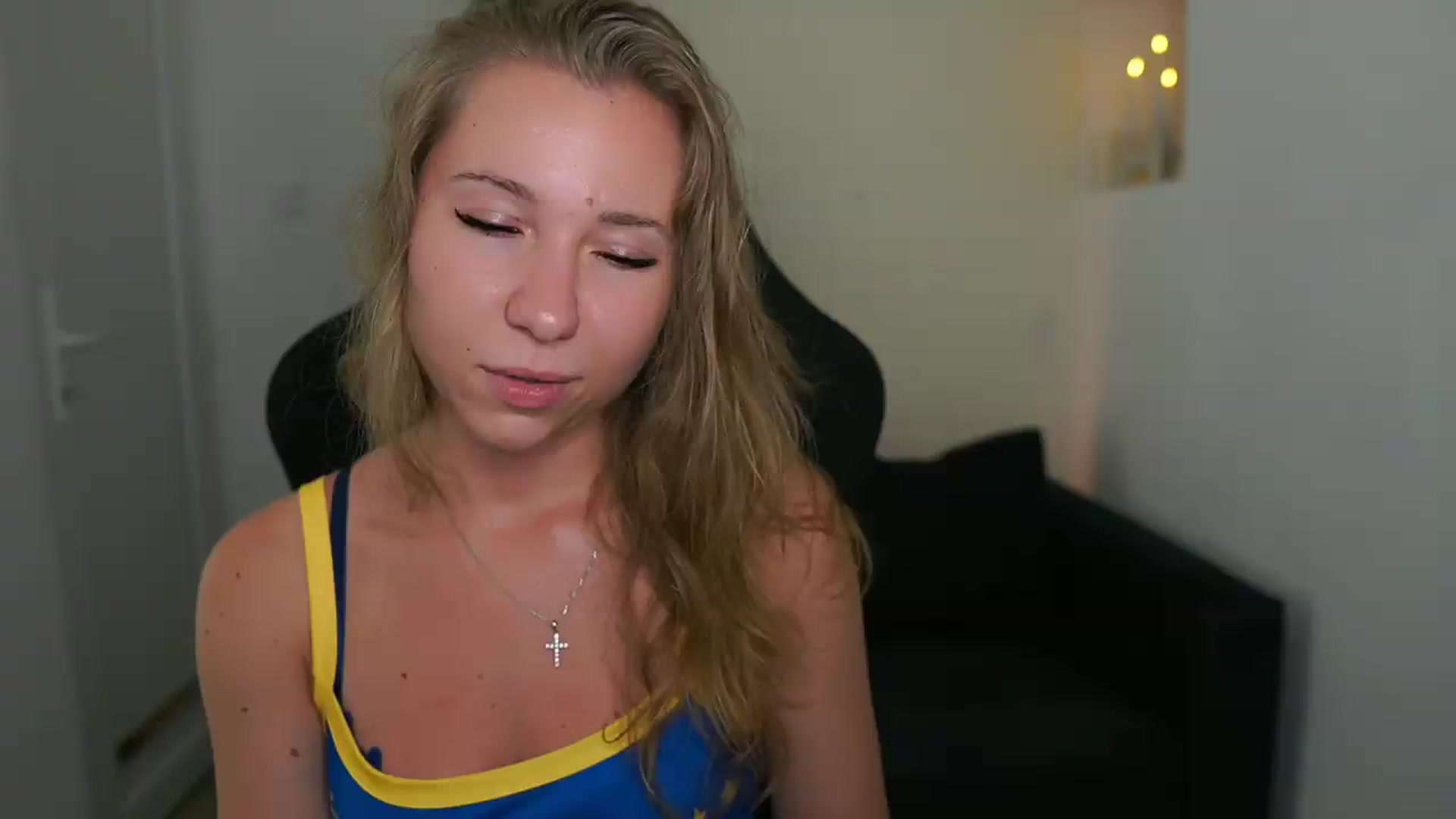 Gallery image thumbnail from VivienVance18's myfreecams stream on, 07/15/2026, 15:08 image 13 of 20