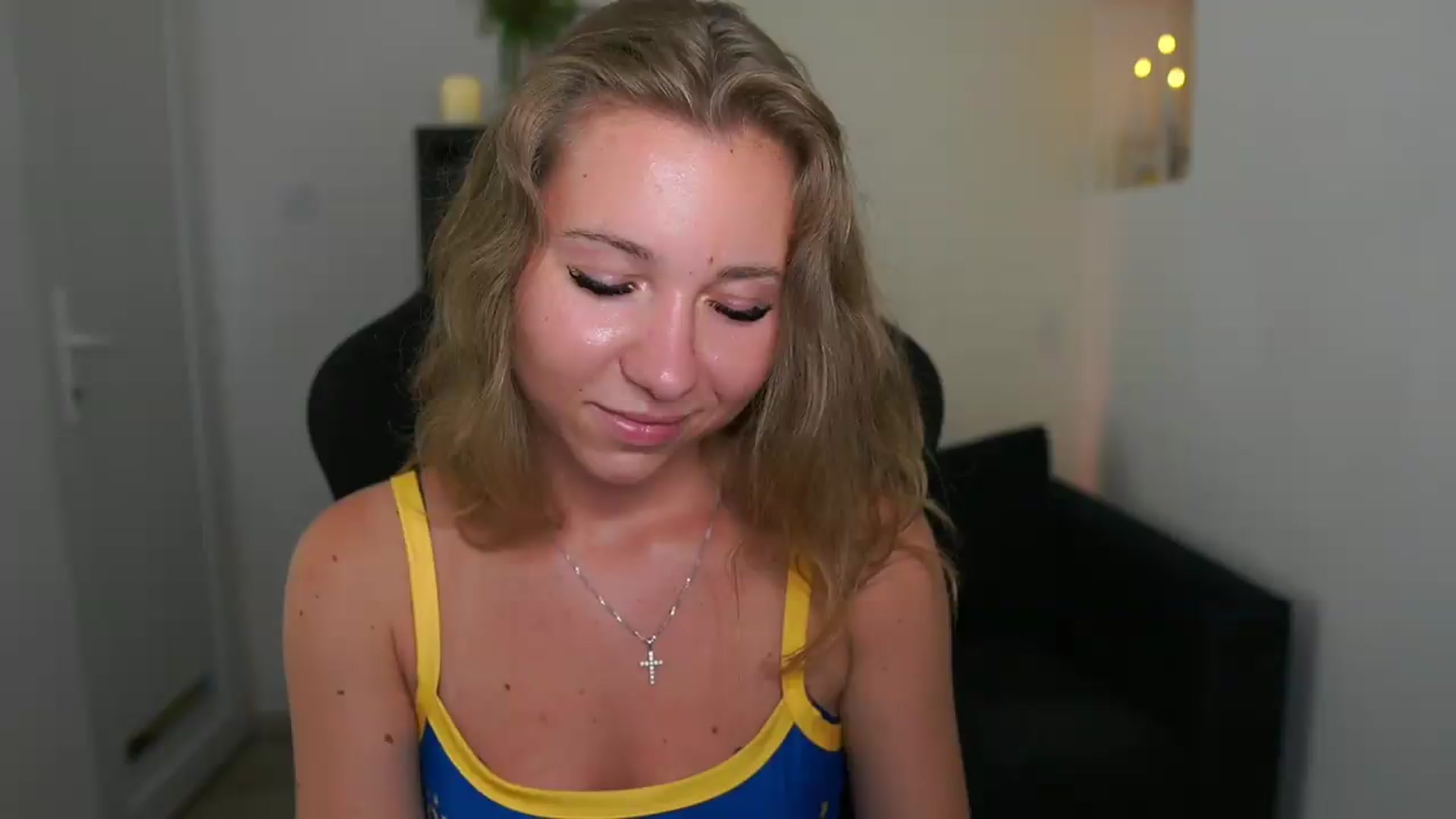 Gallery image thumbnail from VivienVance18's myfreecams stream on, 07/15/2026, 17:04 image 7 of 20