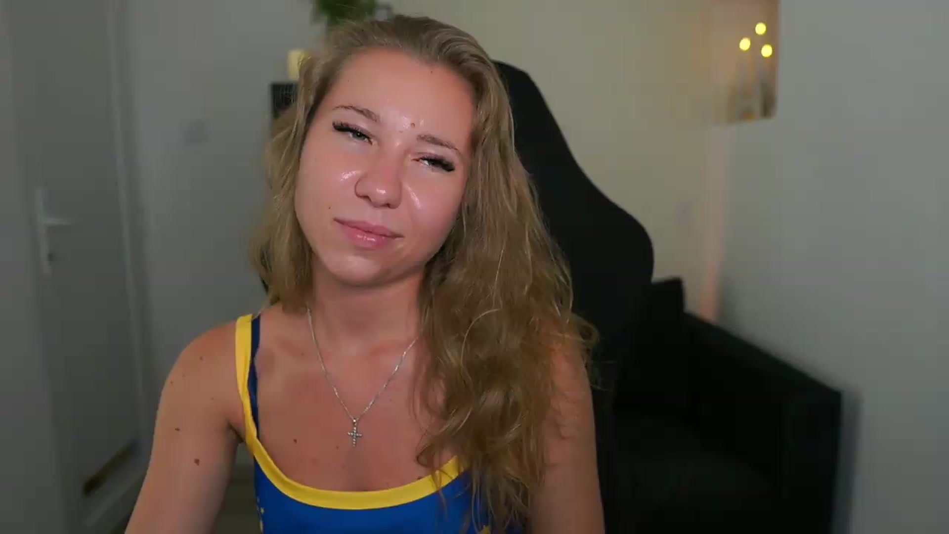 Gallery image thumbnail from VivienVance18's myfreecams stream on, 07/15/2026, 17:38 image 3 of 20