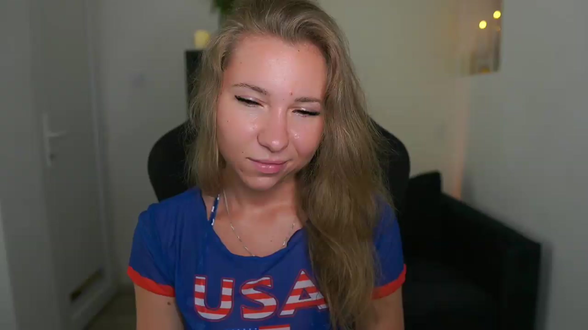 Gallery image thumbnail from VivienVance18's myfreecams stream on, 07/16/2026, 10:27 image 3 of 20