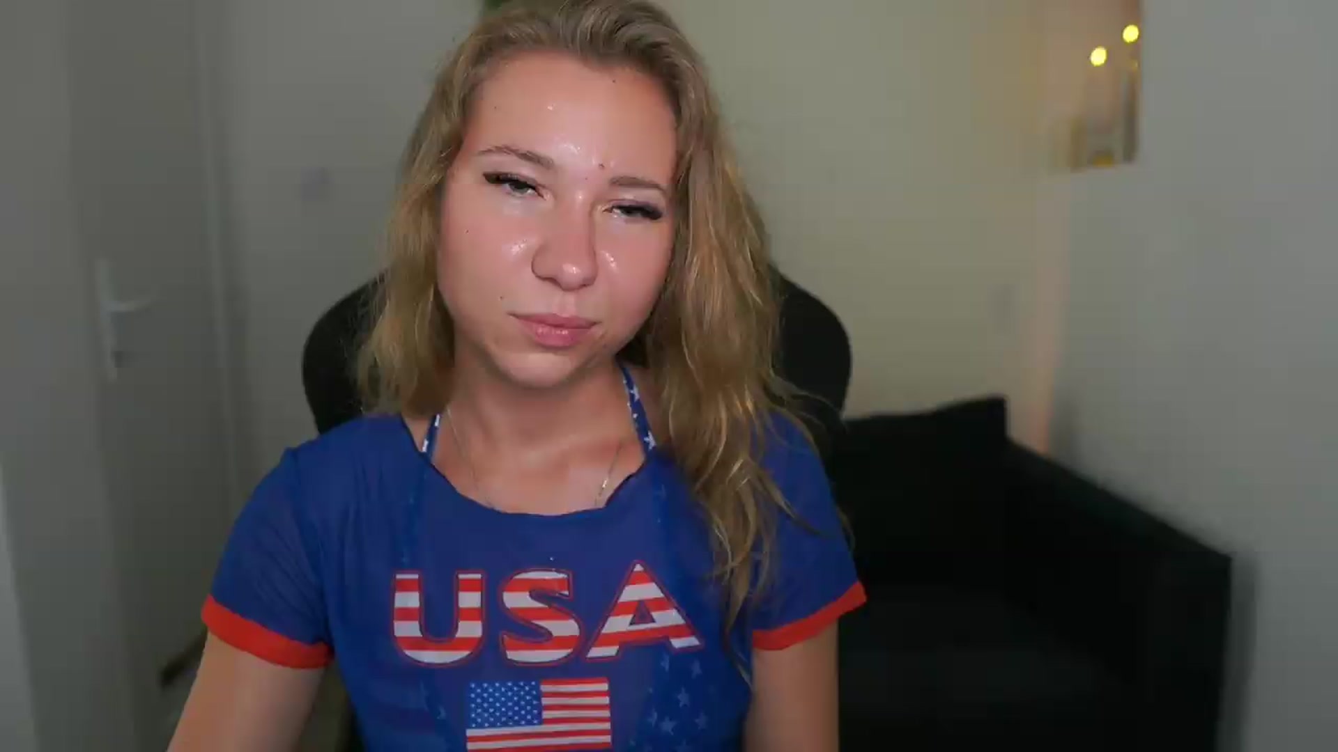 Gallery image thumbnail from VivienVance18's myfreecams stream on, 07/16/2026, 12:57 image 6 of 20