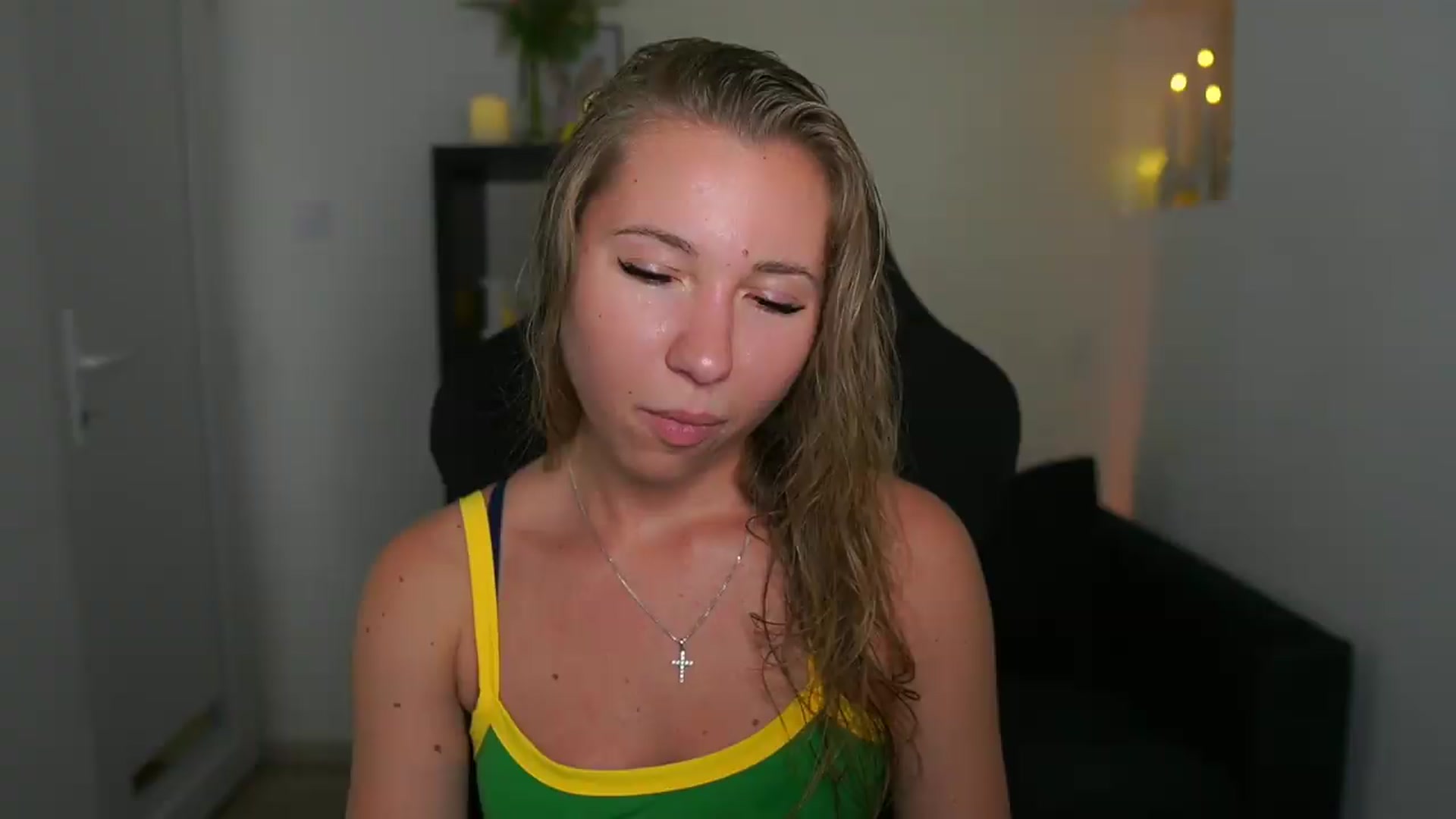 Gallery image thumbnail from VivienVance18's myfreecams stream on, 07/17/2026, 14:26 image 7 of 20