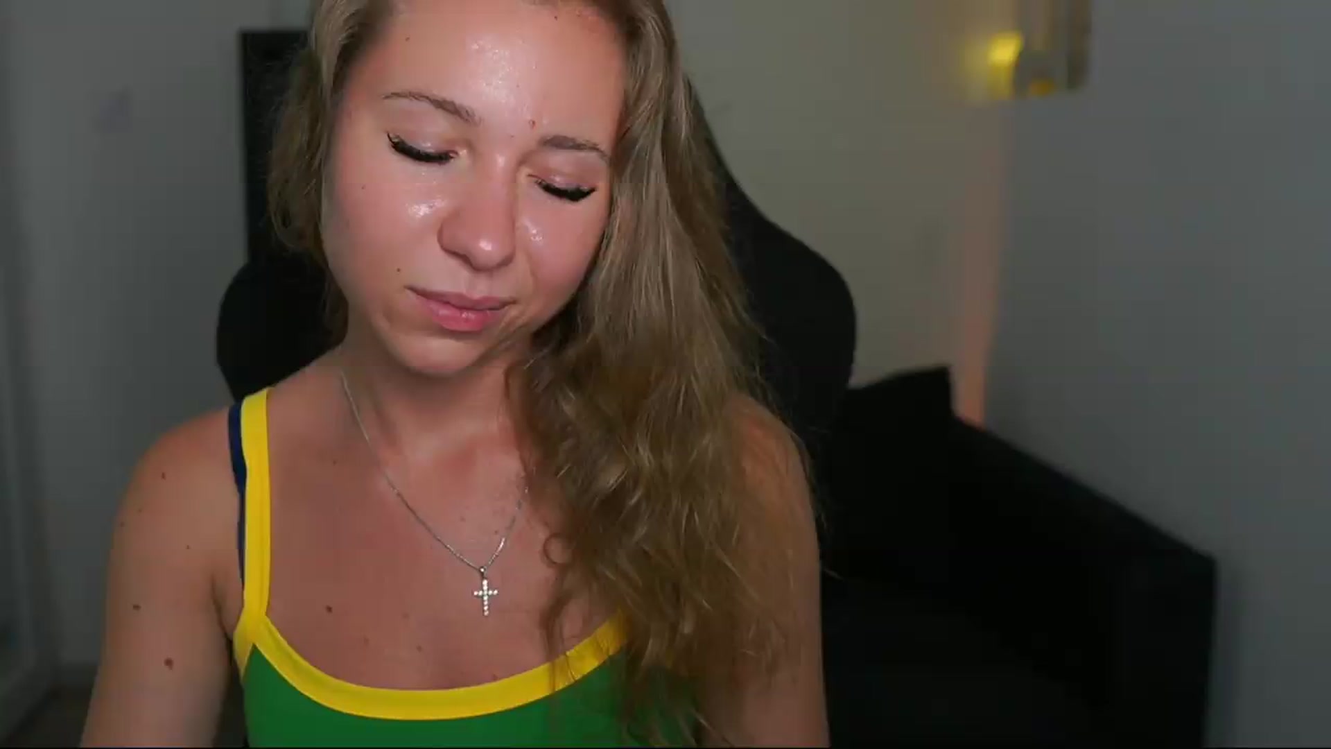 Gallery image thumbnail from VivienVance18's myfreecams stream on, 07/17/2026, 18:23 image 3 of 20