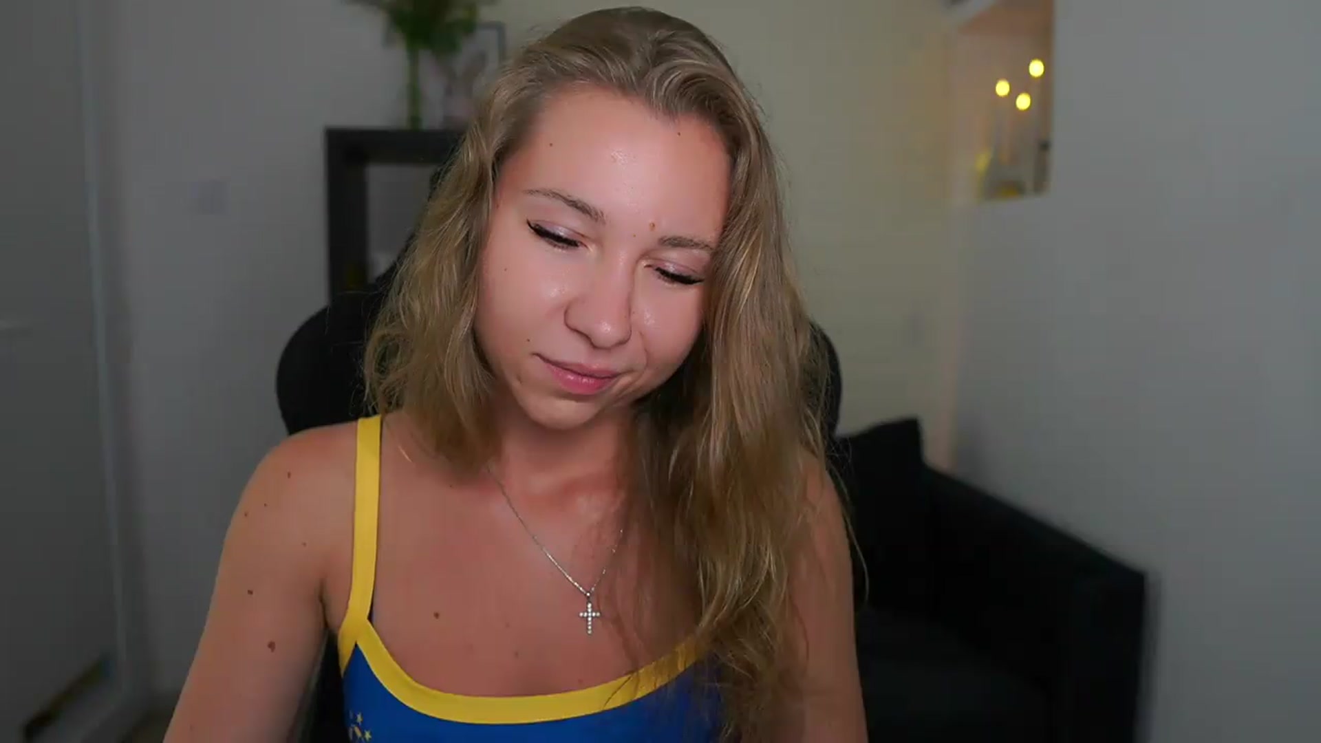 Gallery image thumbnail from VivienVance18's myfreecams stream on, 07/22/2026, 22:55 image 19 of 20