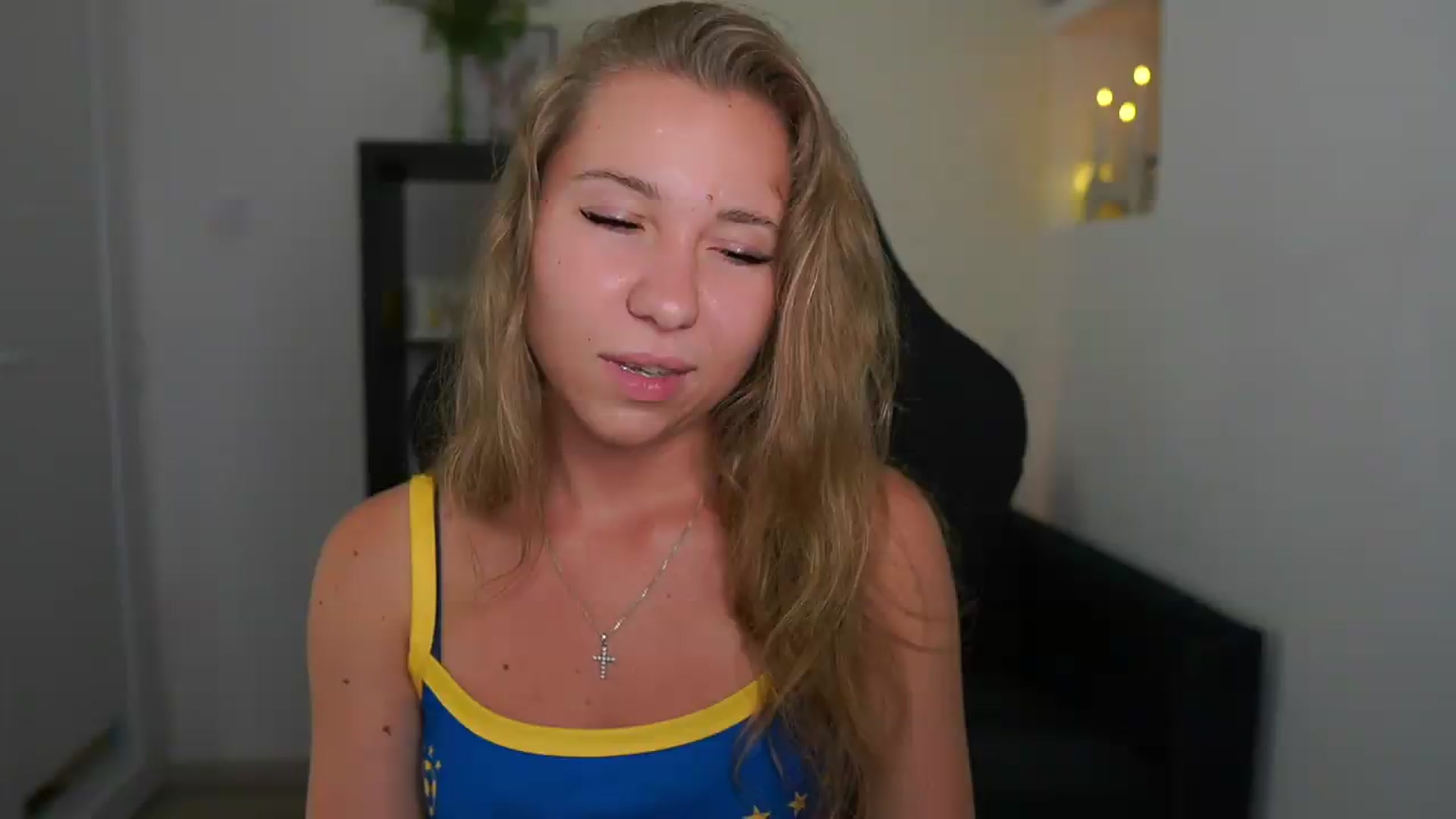 Gallery image thumbnail from VivienVance18's myfreecams stream on, 07/22/2026, 22:55 image 7 of 20