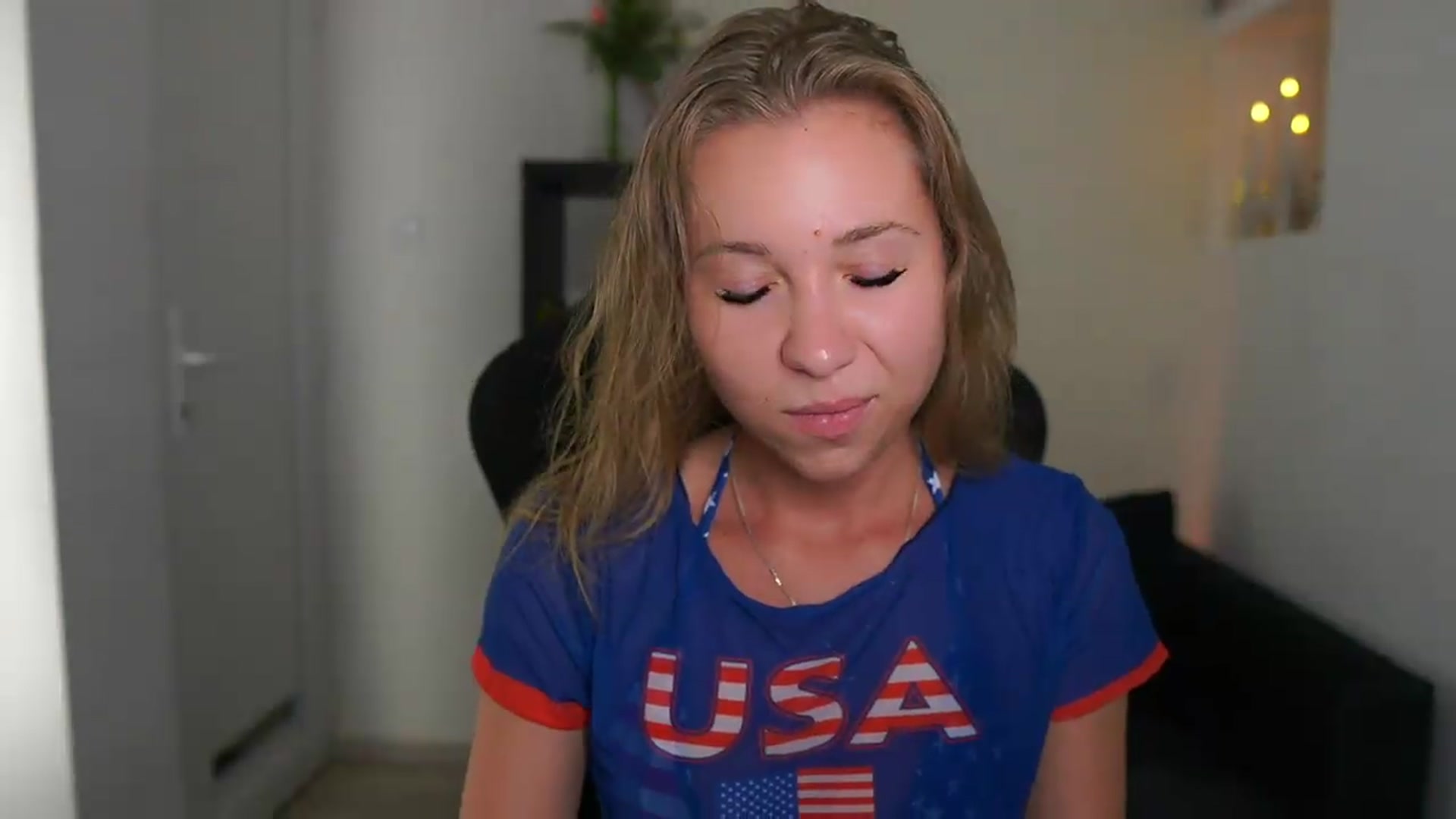 Gallery image thumbnail from VivienVance18's myfreecams stream on, 07/23/2026, 22:42 image 7 of 20