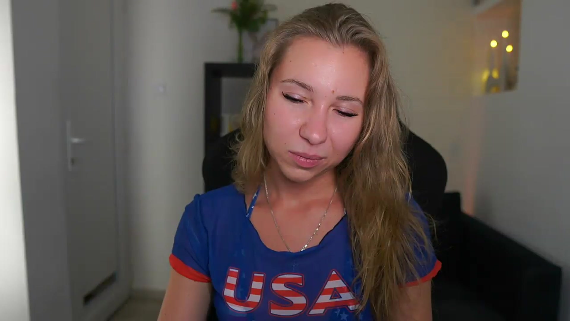 Gallery image thumbnail from VivienVance18's myfreecams stream on, 07/23/2026, 22:42 image 14 of 20