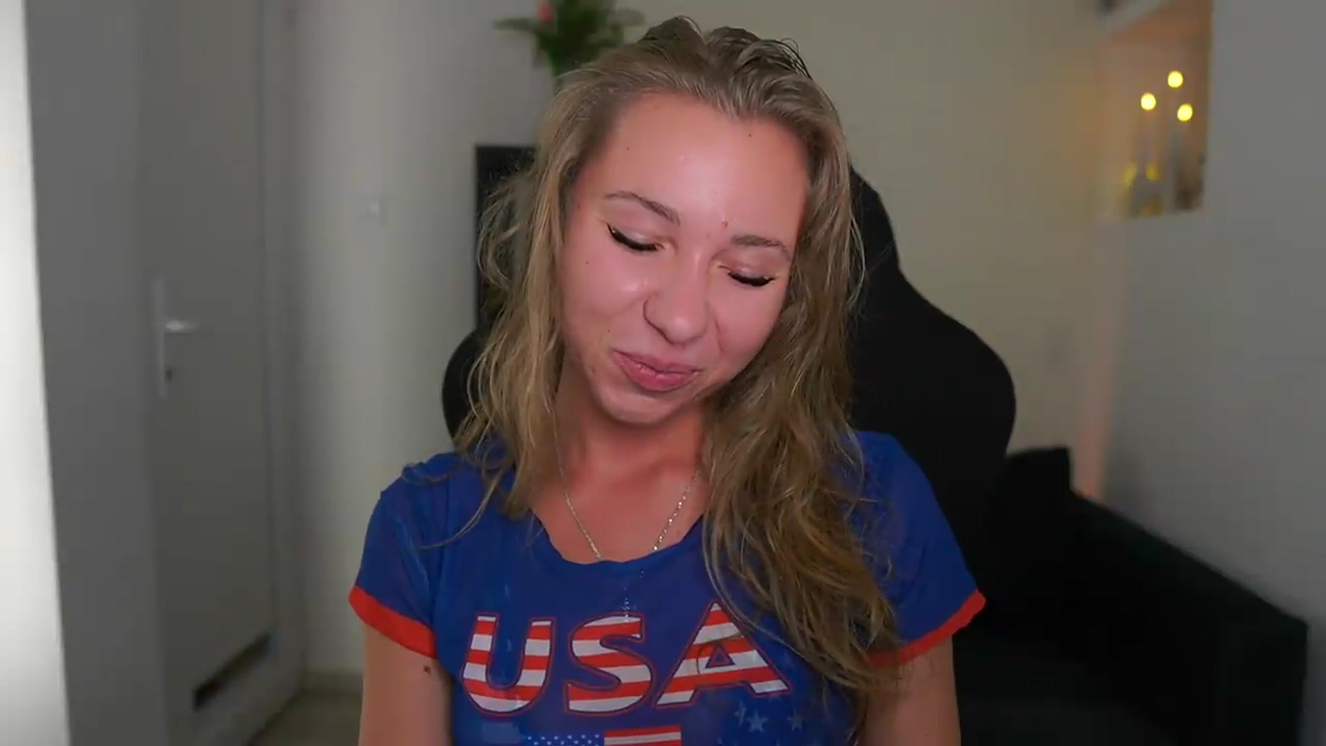 Gallery image thumbnail from VivienVance18's myfreecams stream on, 07/23/2026, 22:42 image 3 of 20